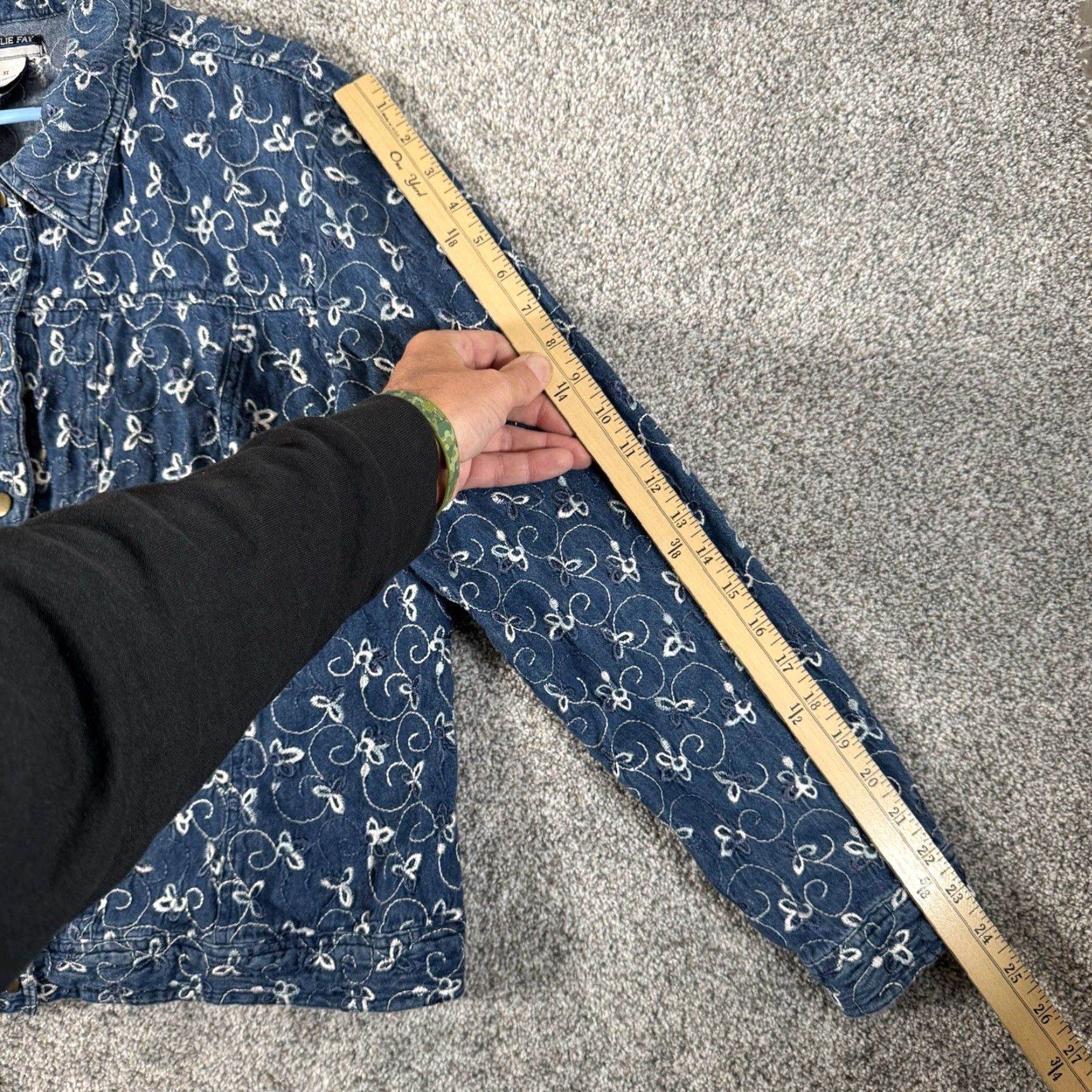Vintage VINTAGE Leslie Fay Button-Up Shirt XL Embroidered Western Boho Cottagecore Denim Blue Cotton Women Shirts Size XL / US 12-14 / IT 48-50 - 7 Thumbnail