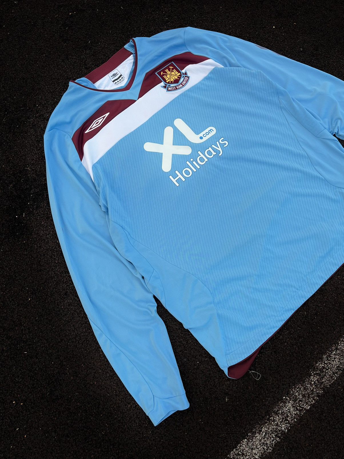 Umbro Umbro West Ham United 2008 Jersey Long sleeve Size US XL / EU 56 / 4 - 4 Thumbnail