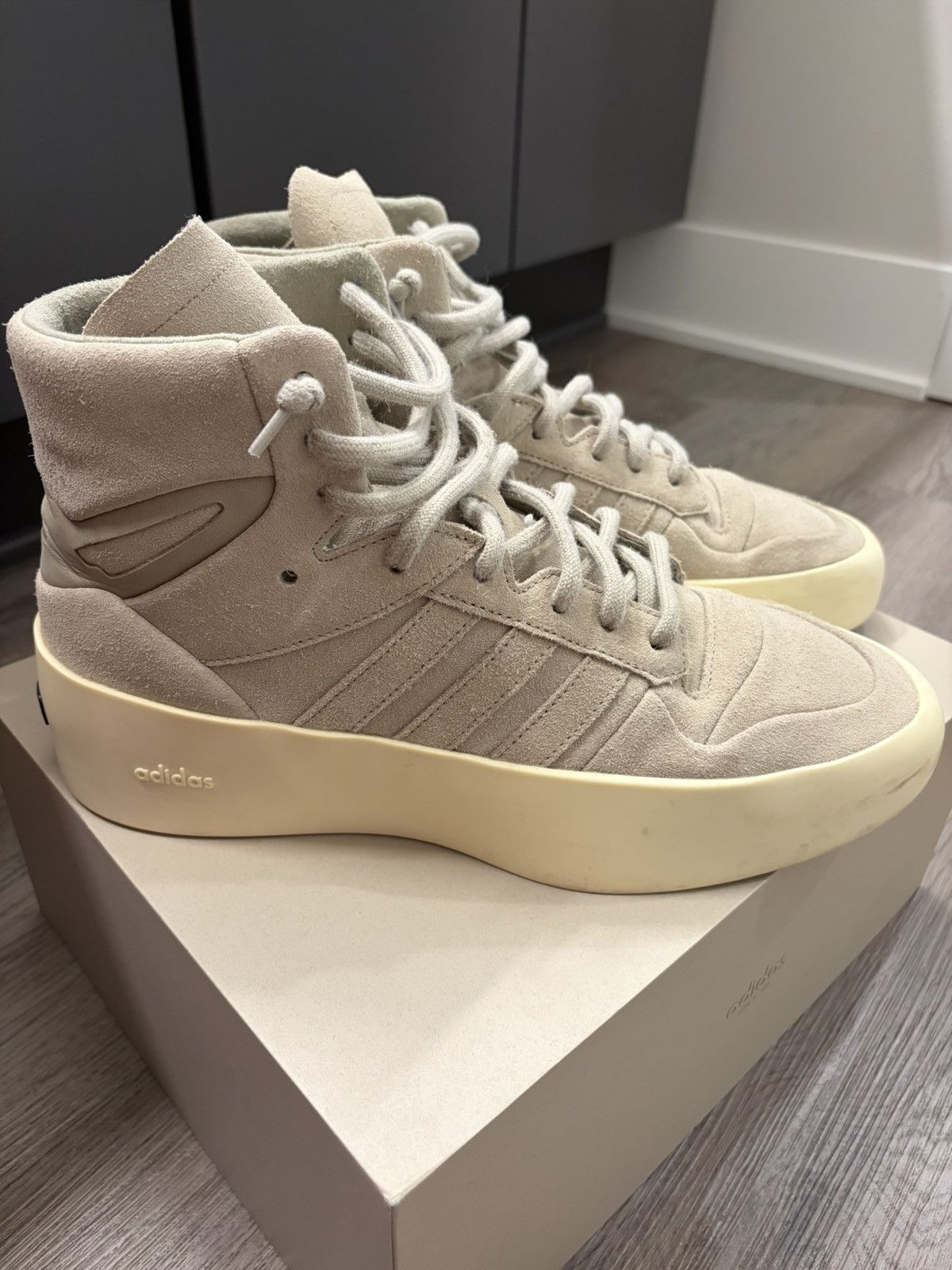 Adidas × Fear of God Adidas Fear of God Athletics Basketball I Size US 11 / EU 44 - 3 Thumbnail