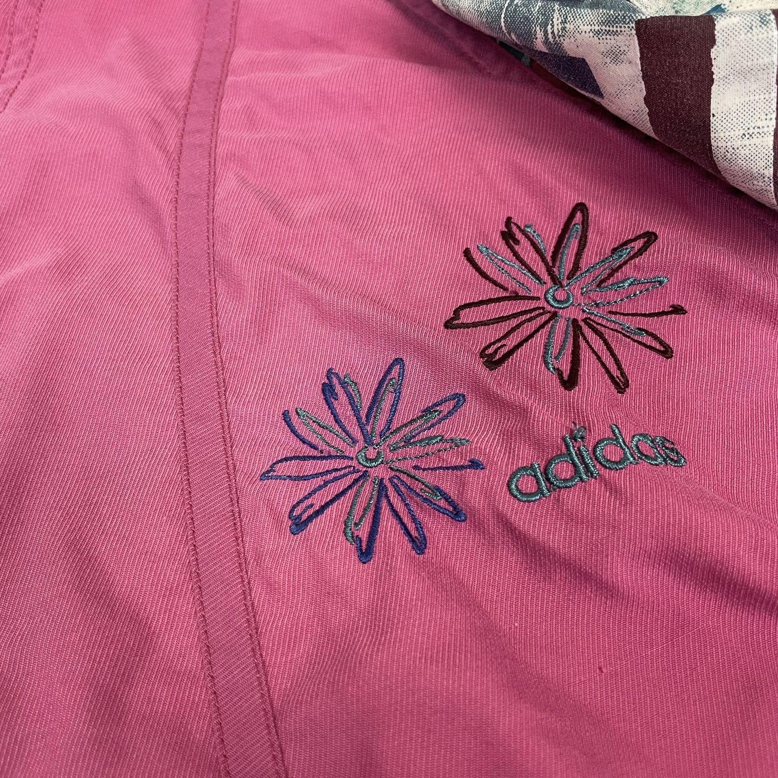 Adidas × Vintage Vintage Adidas Women's Pink Floral Full Zip Tracksuit Medium Size M / US 6-8 / IT 42-44 - 5 Thumbnail