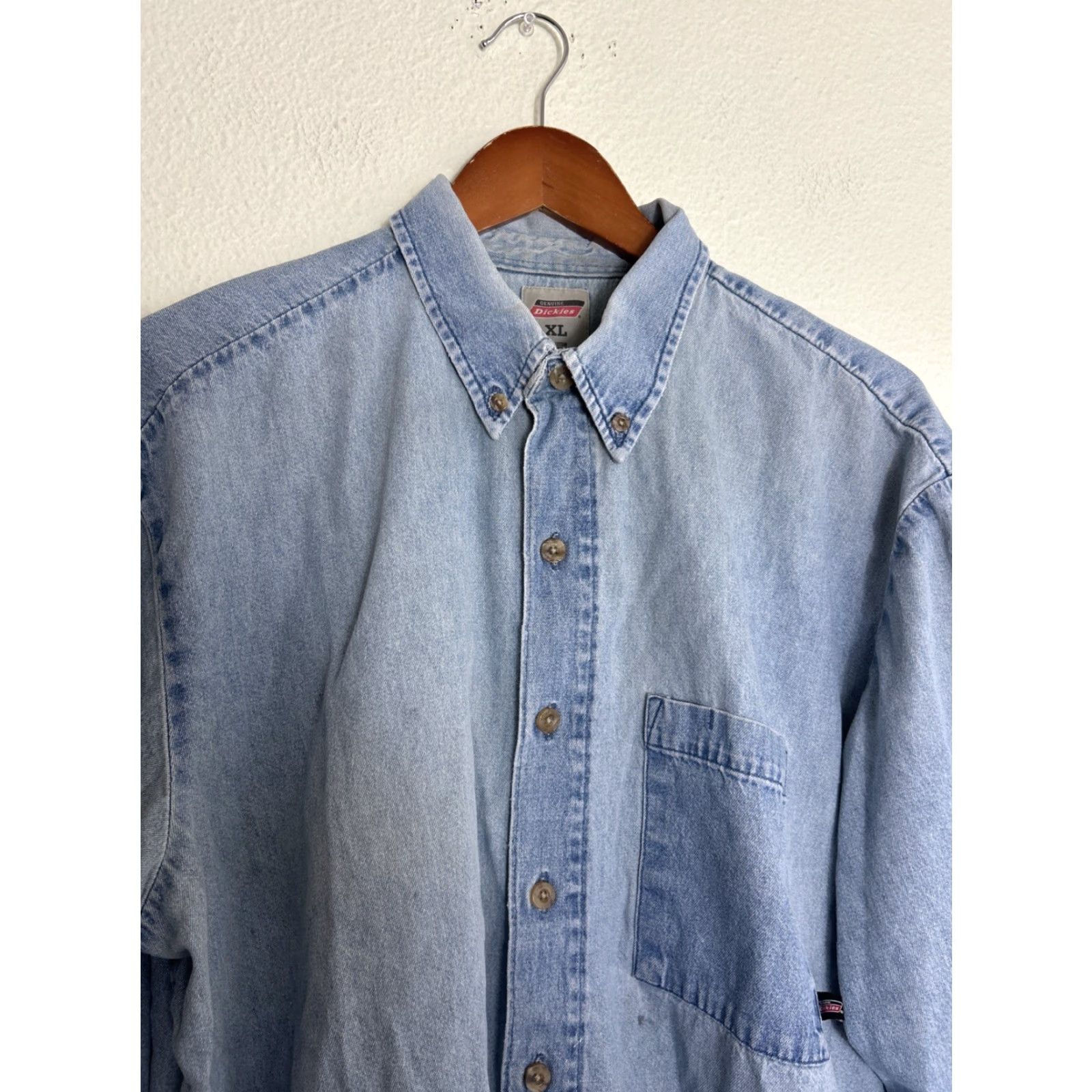 Dickies Dickies Mens XL Long Sleeve Denim Shirt Light Wash Button-Down Distressed Denim Blue Shirt Mens XL Long Sleeve Button-Up Size US XL / EU 56 / 4 - 5 Thumbnail