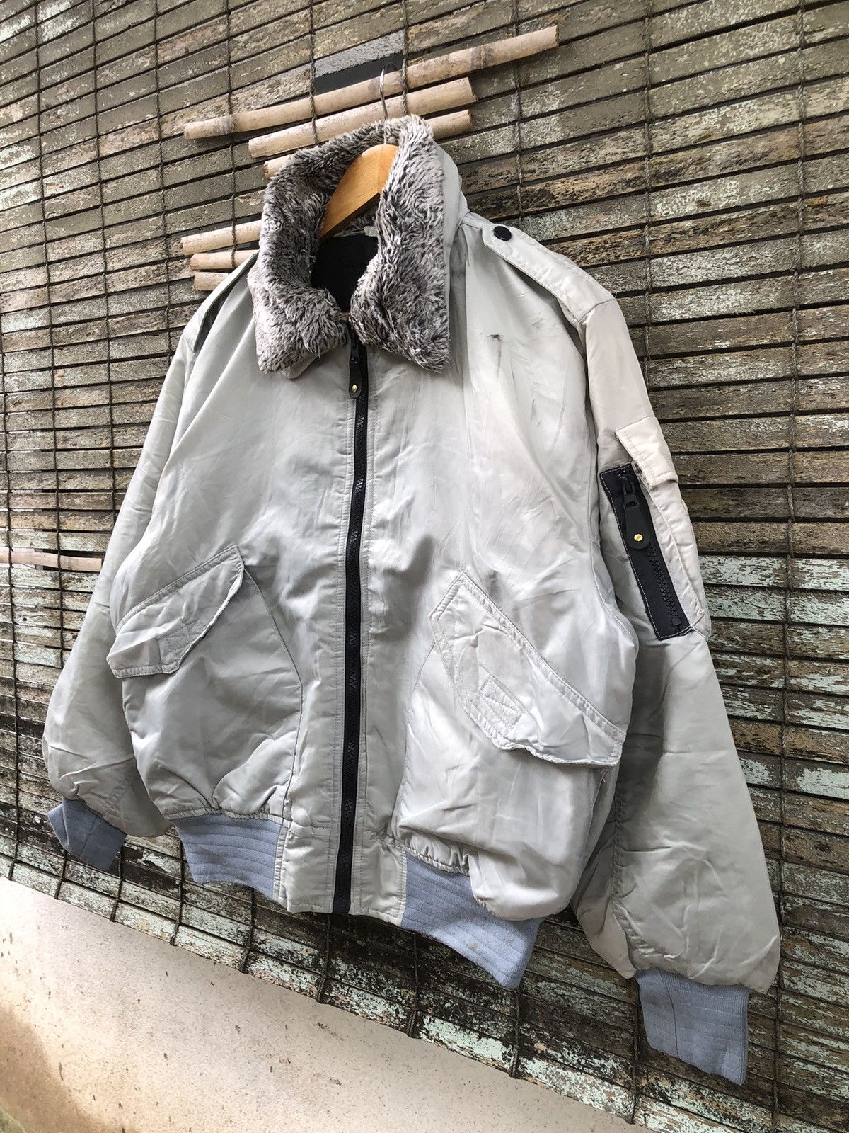 Alpha Industries Vintage Teagles Fighters Jacket Bomber Jacket Size US XL / EU 56 / 4 - 4 Thumbnail