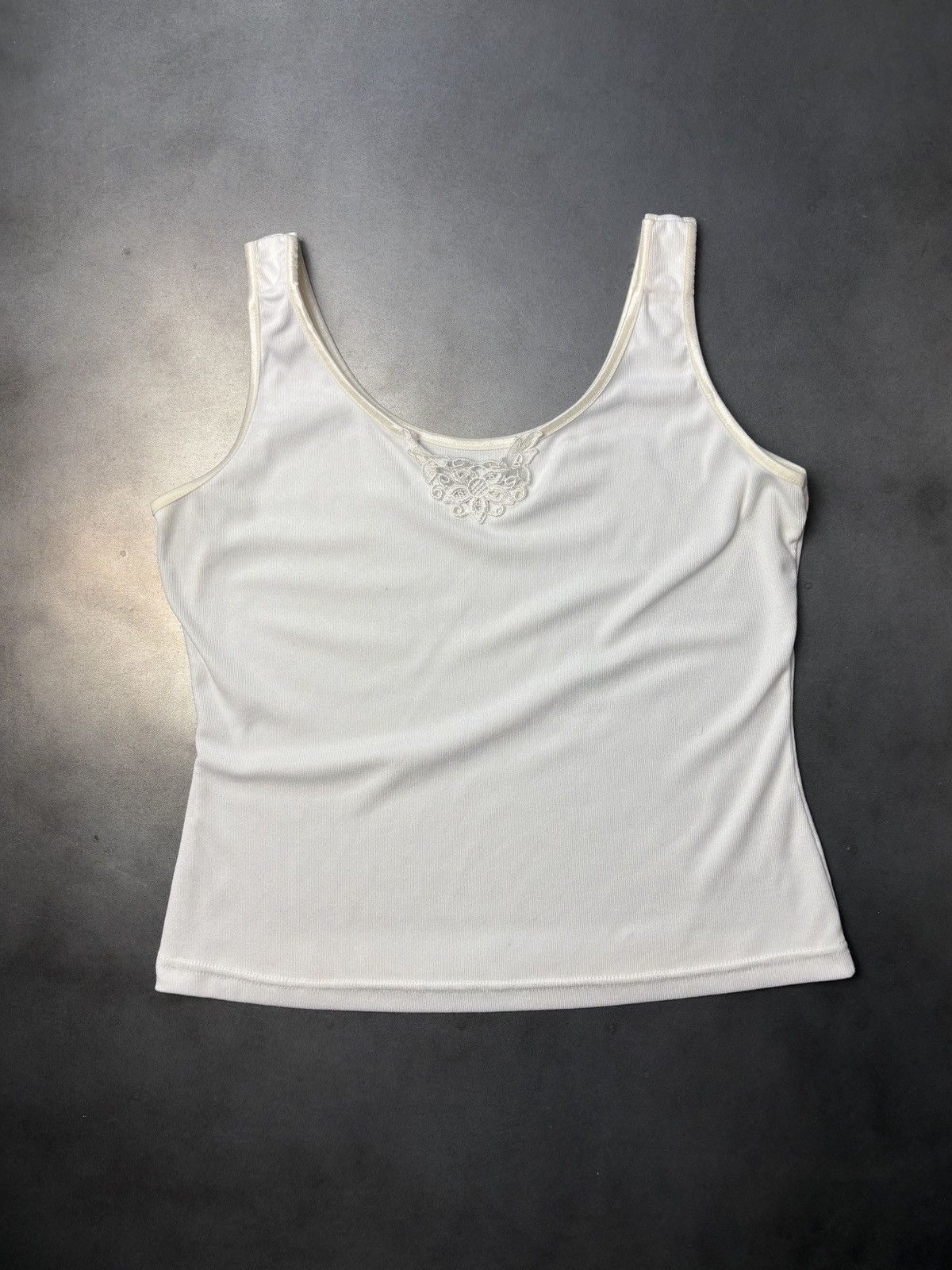 Vintage Y2K Vintage Tank Top Lace Trim Sleeveless Vest Shirt 2000s Size S / US 4 / IT 40 - 1 Thumbnail