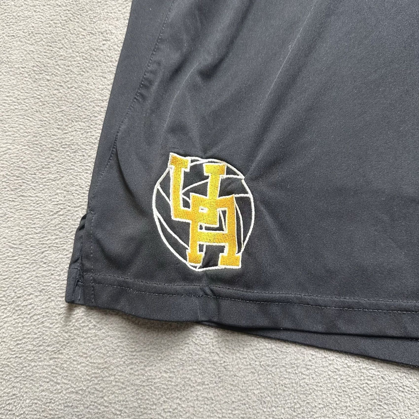 Nike Nike Dri-FIT Athletic Training Shorts Mens Large Black UA Volleyball EUC Size US 30 / EU 46 - 4 Thumbnail