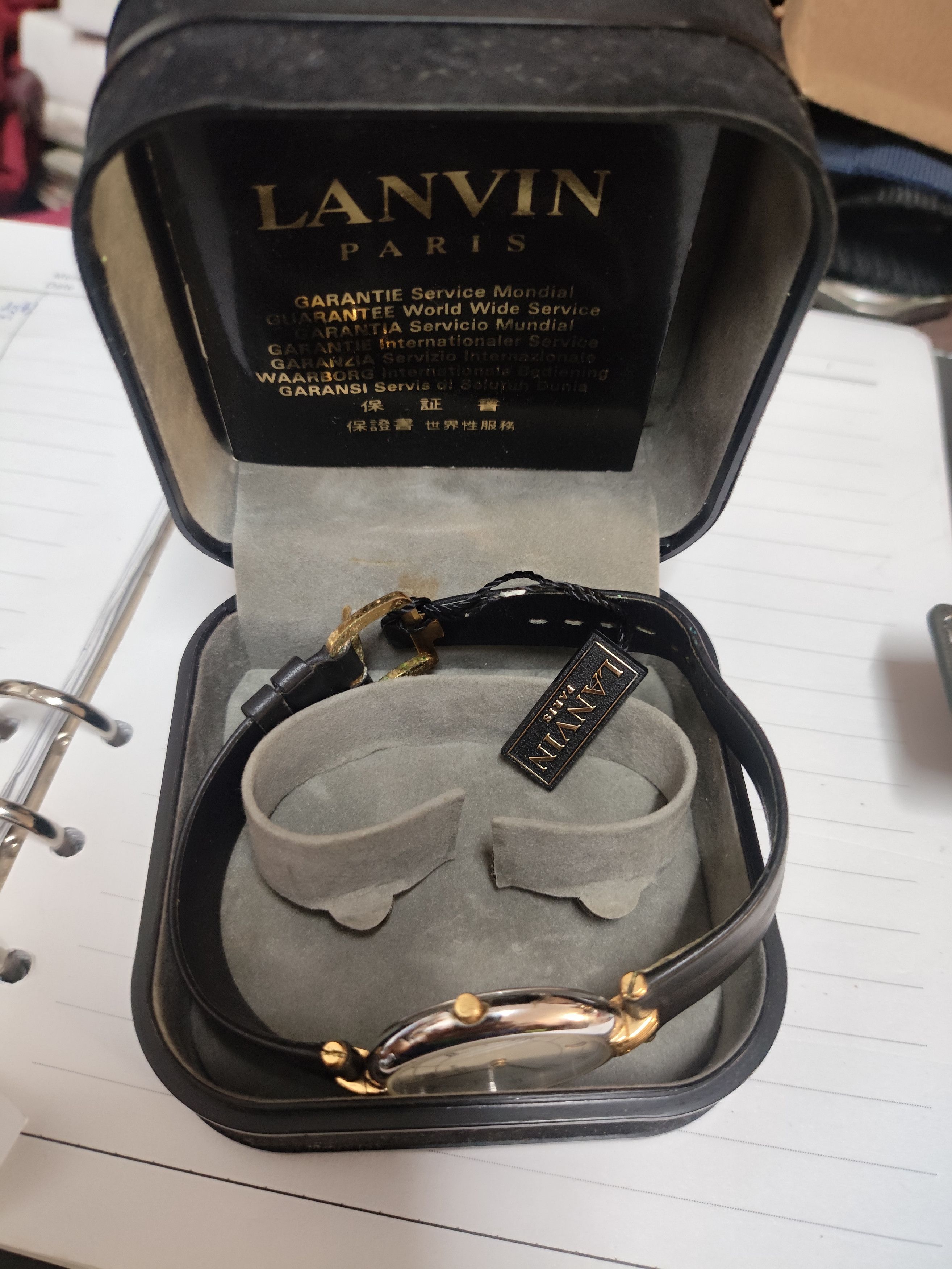 Lanvin Luxury Vintage LANVIN PARIS Watch (SWISS ENGINE QUARTZ) Size ONE SIZE - 12 Thumbnail