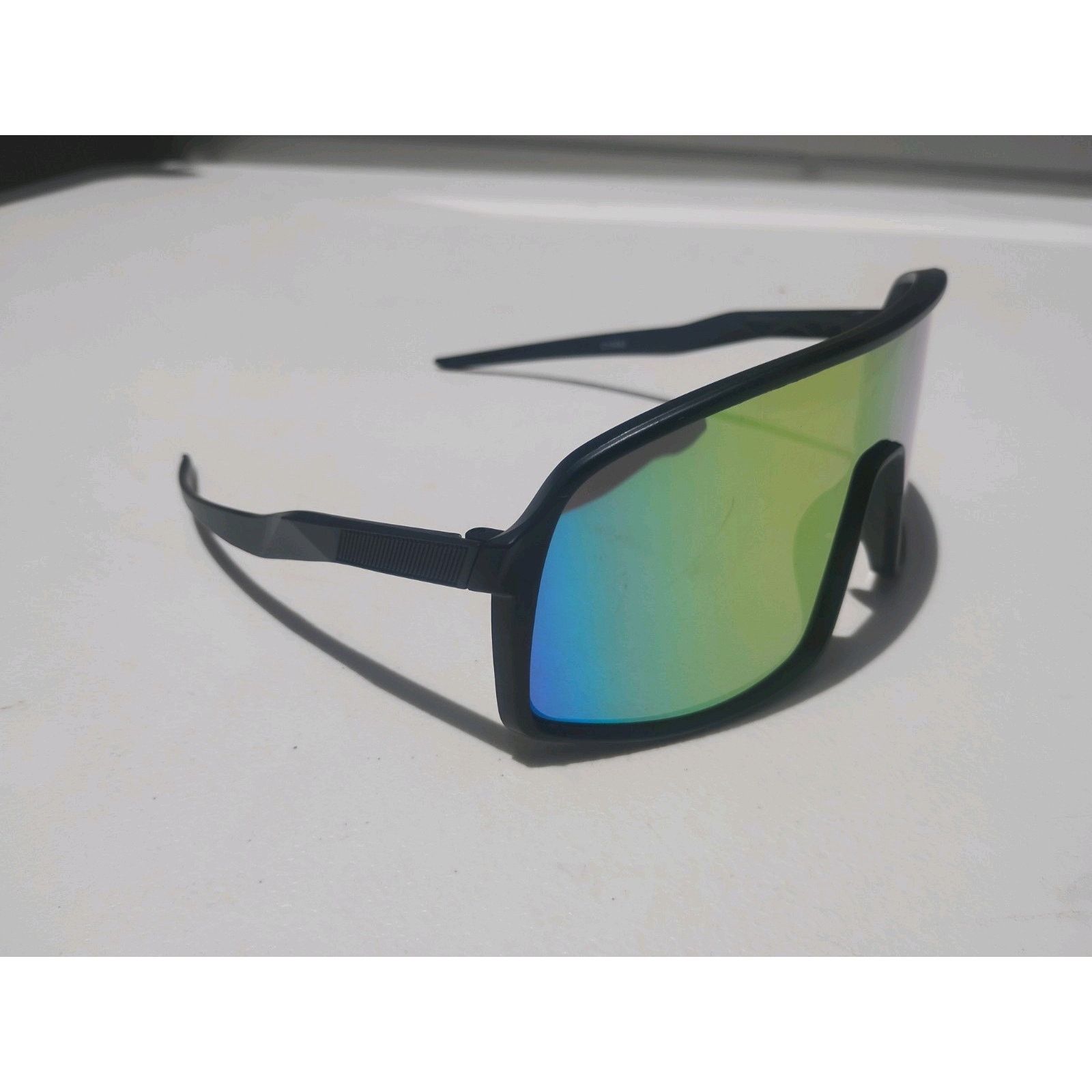 Other (OSFM) Adults Multicolor Lense Black Frames Sunglasses Size ONE SIZE - 3 Thumbnail