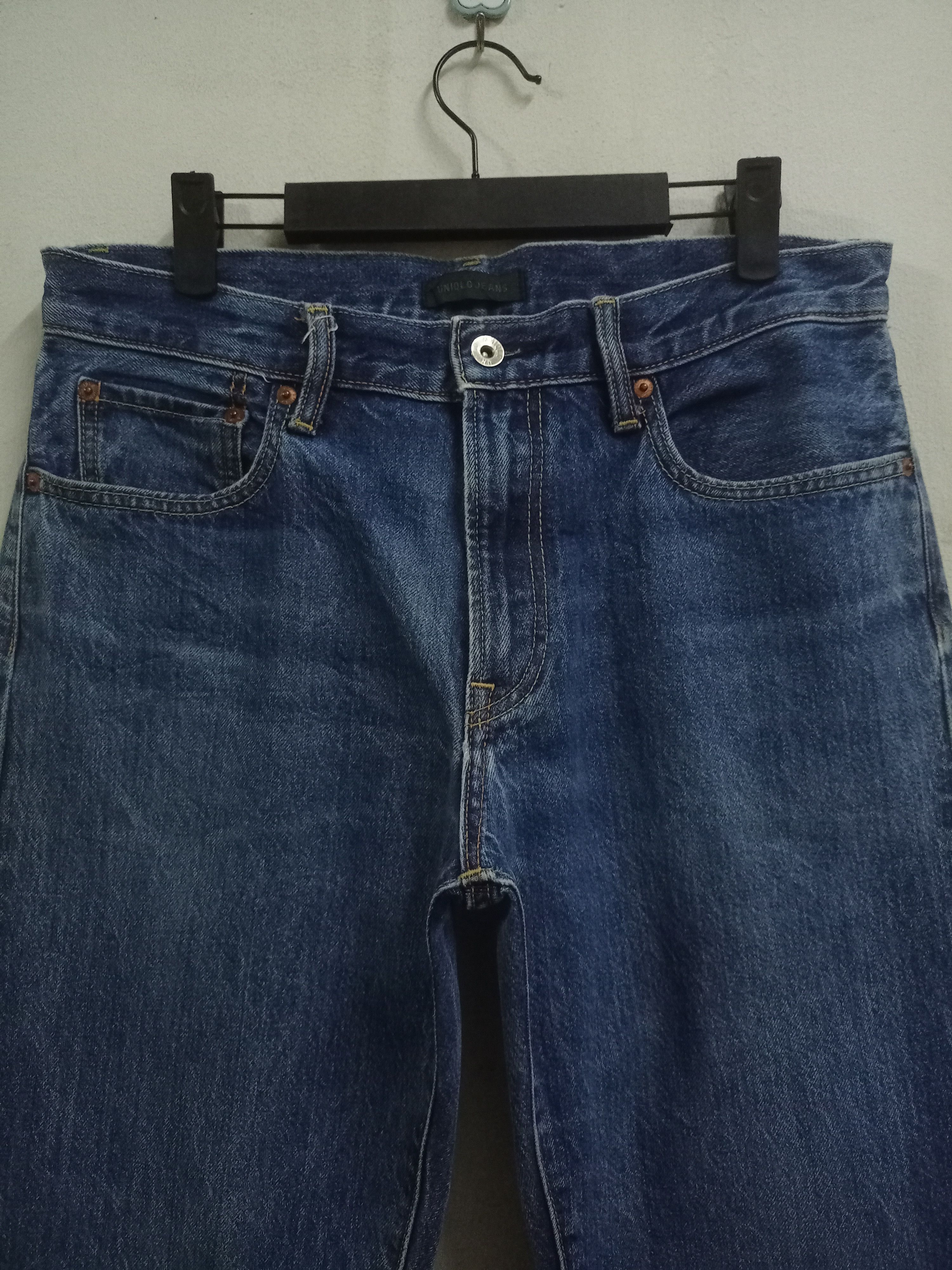 Japanese Brand × Uniqlo Vintage Japanese Uniqlo Blue Wash Straight Loose Jeans Size US 32 / EU 48 - 4 Thumbnail