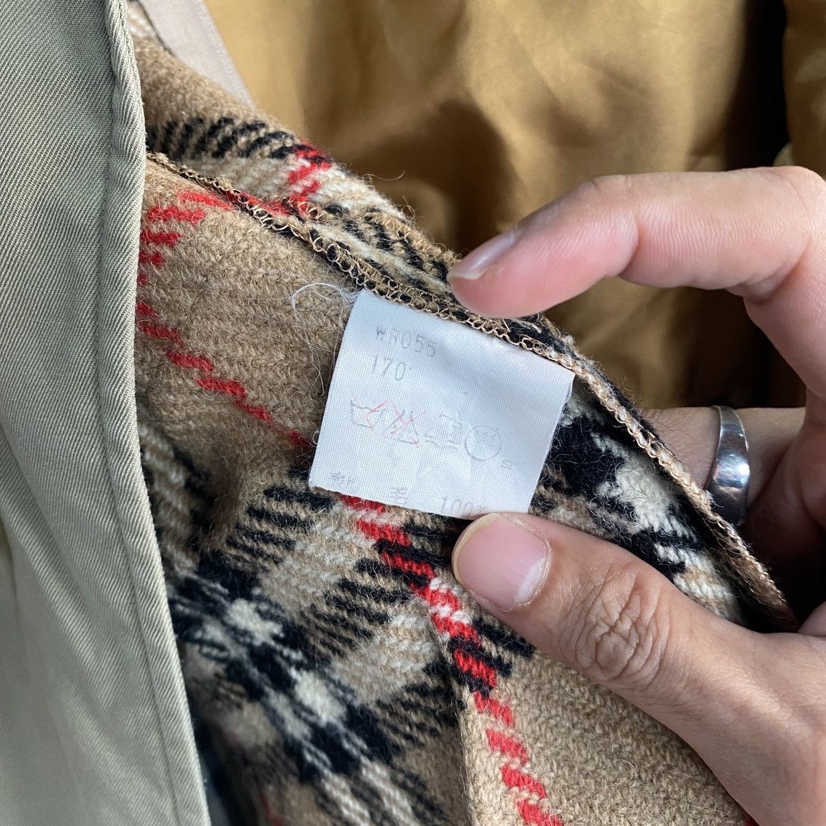 Burberry BURBERRYS’ PRORSUM TRENCH COAT SINGLE BREAST Size US L / EU 52-54 / 3 - 15 Thumbnail