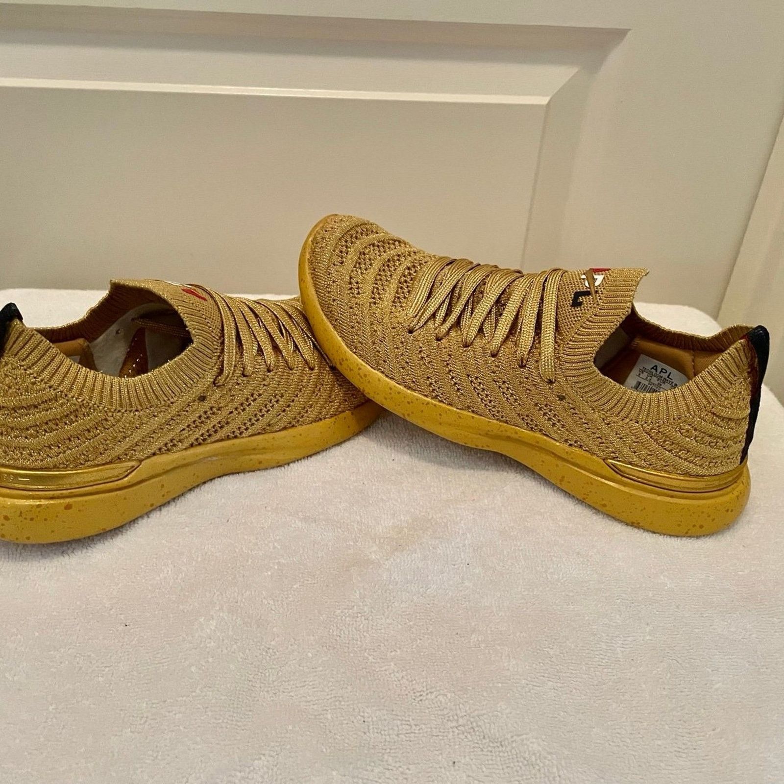 Athletic Propulsion Labs APL Techloom Wave Running Sneaker - Women’s Size 5 Size US 5 / IT 35 - 2 Thumbnail