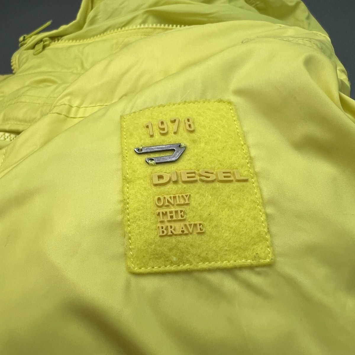Diesel Y2K DIESEL DOWN PUFFER JACKET Size US M / EU 48-50 / 2 - 7 Thumbnail