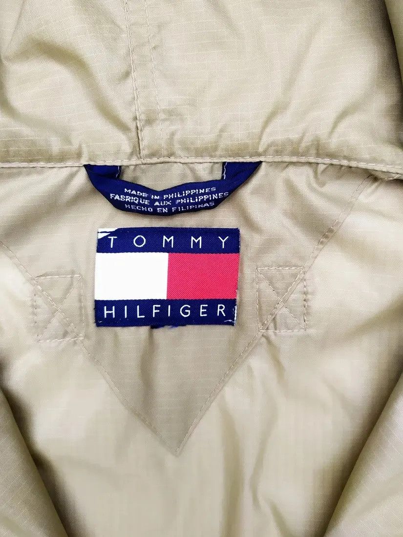 Tommy Hilfiger × Vintage Tommy Hilfiger Khaki Nylon Logo Jacket Windbreaker Size US XL / EU 56 / 4 - 10 Thumbnail