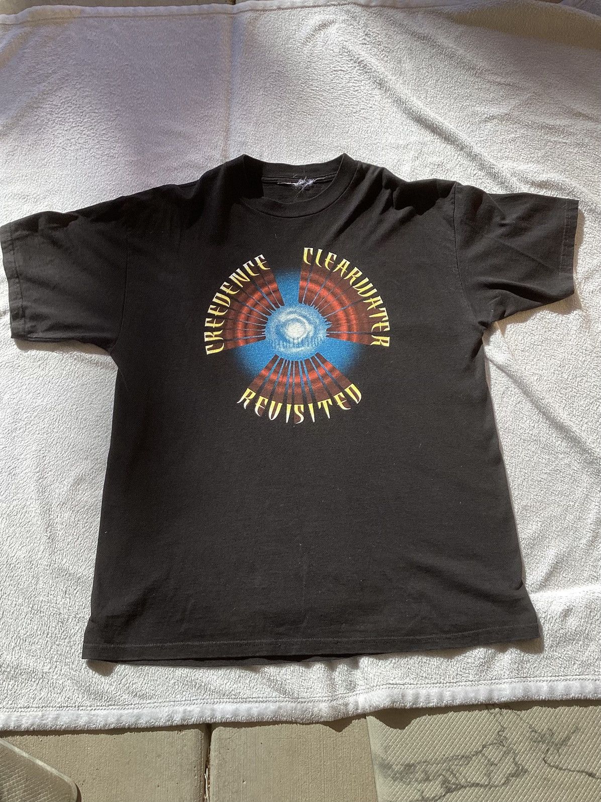 Other Vintage Y2K Creedence, Clearwater revisited band T-shirt Size US XL / EU 56 / 4 - 1 Thumbnail