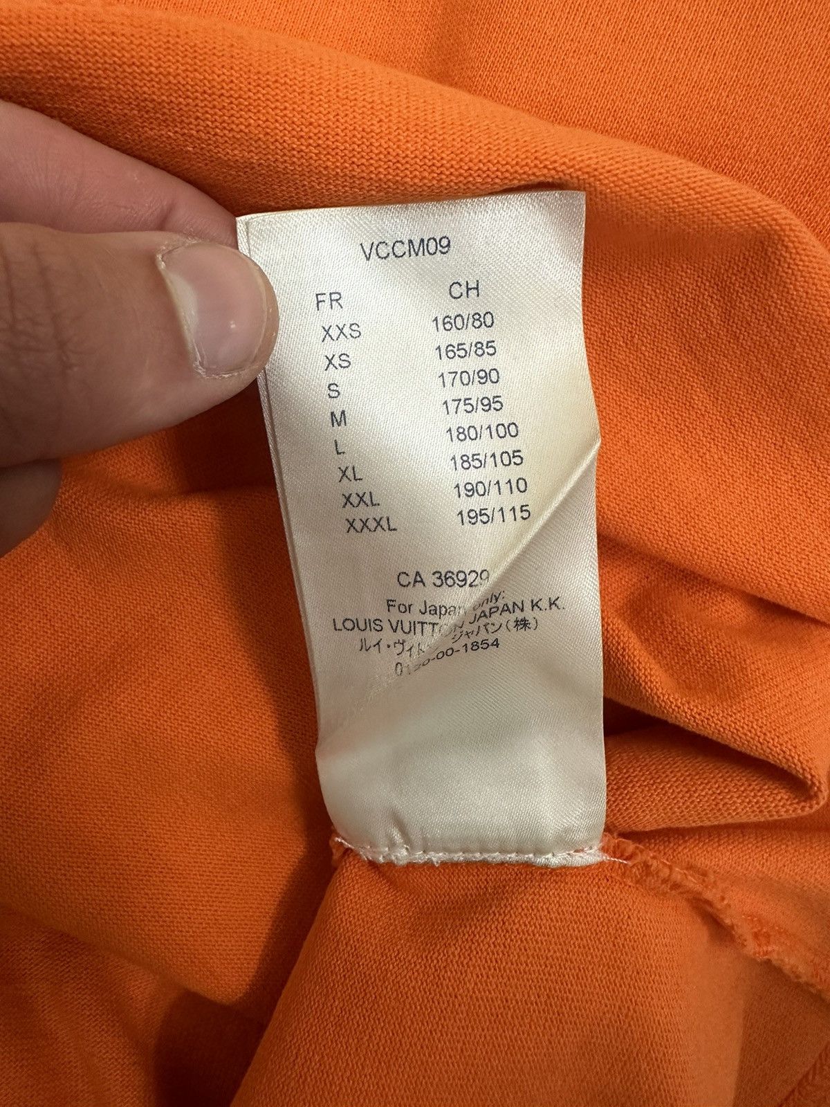 Louis Vuitton Louis Vuitton Virgil Abloh MCA Figures of speech Size US S / EU 44-46 / 1 - 8 Thumbnail