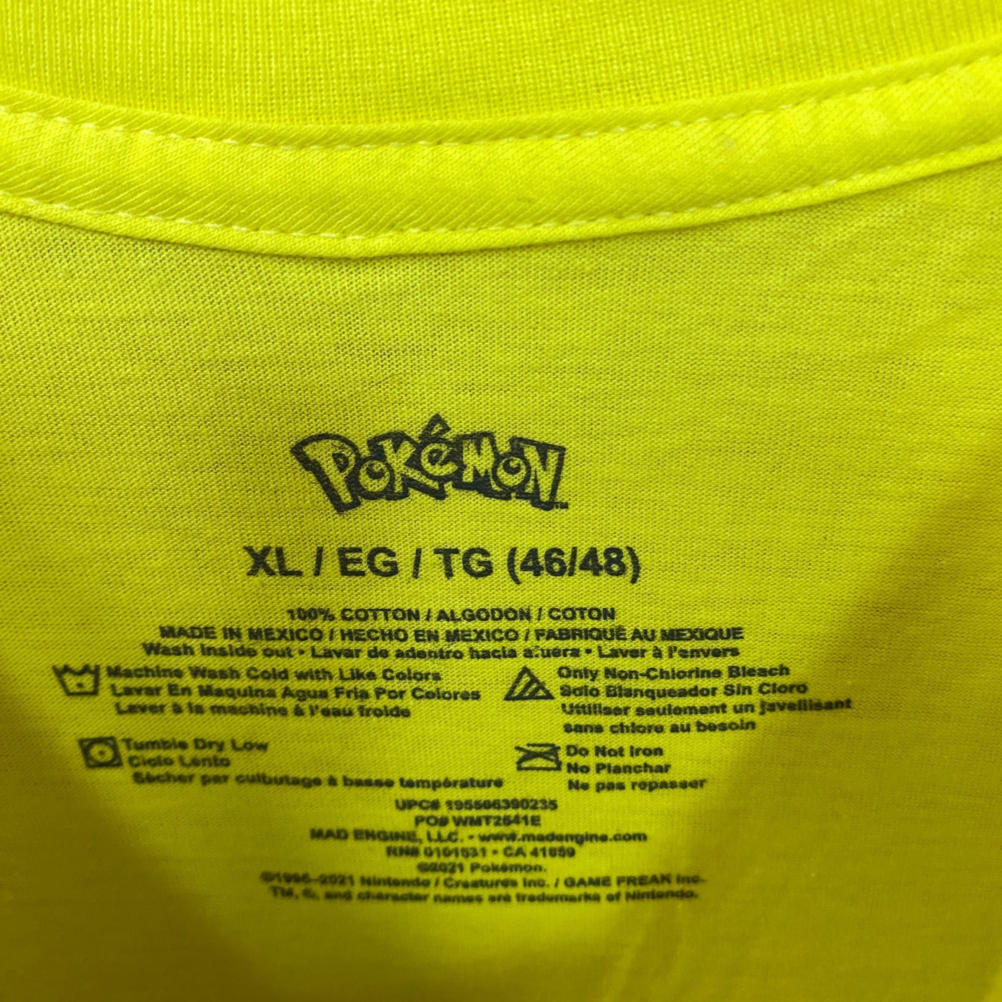 Pokemon Pokemon Pikachu Face T-Shirt XL Size US XL / EU 56 / 4 - 4 Thumbnail