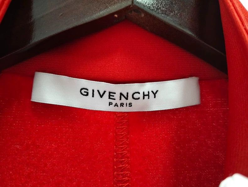Givenchy Givenchy Size36 Jacket, size 36 (100), retail price 680 Size US S / EU 44-46 / 1 - 3 Thumbnail