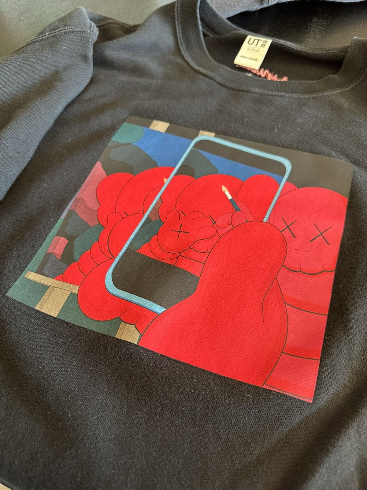 Andy Warhol × Uniqlo Uniqlo x KAWS x Warhol Crewneck — Black w/ Red Graphic (L) Size US L / EU 52-54 / 3 - 5 Thumbnail