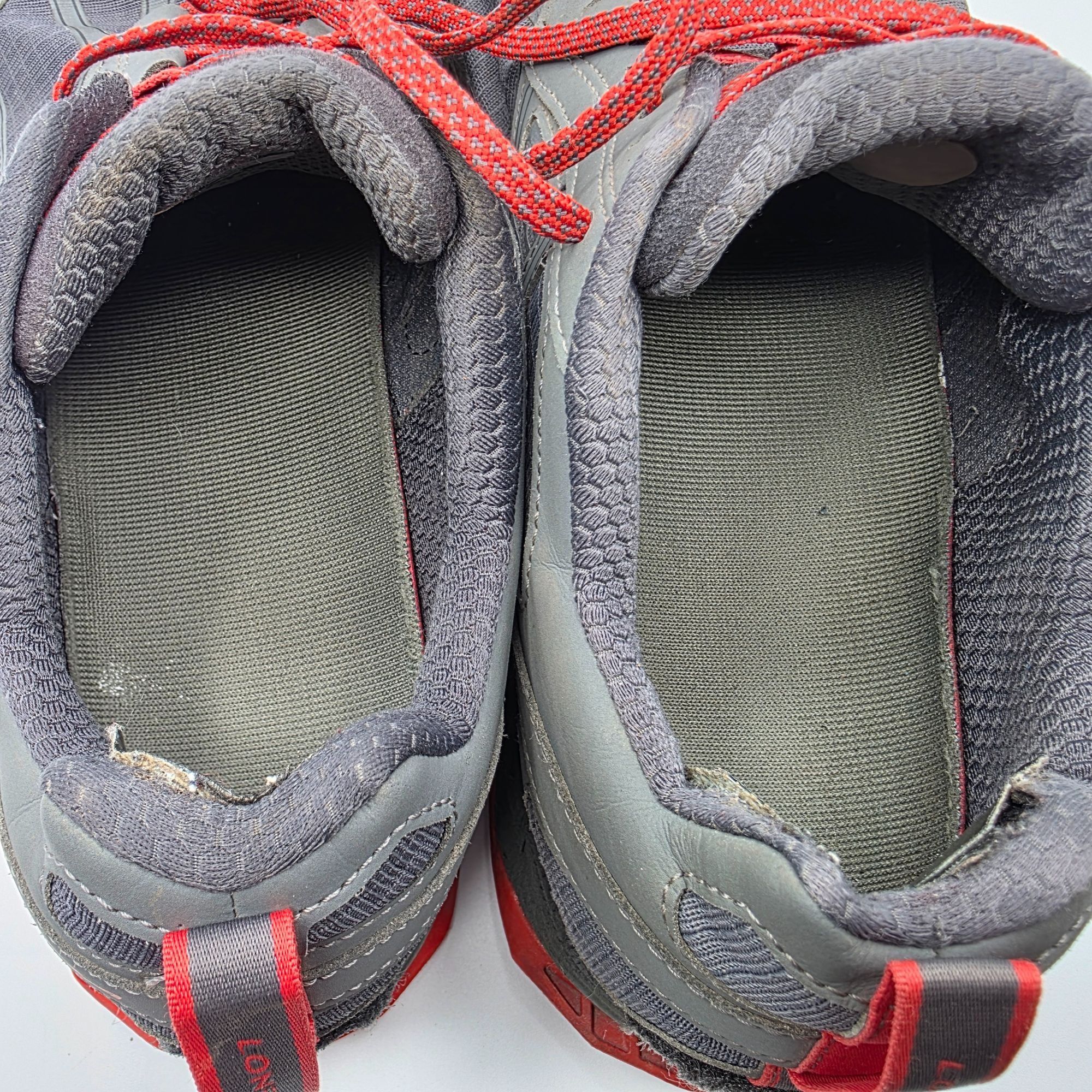 Altra Altra Lone Peak 4 Mens Size 13 Black Red Trail Running Shoes Size US 13 / EU 46 - 9 Thumbnail