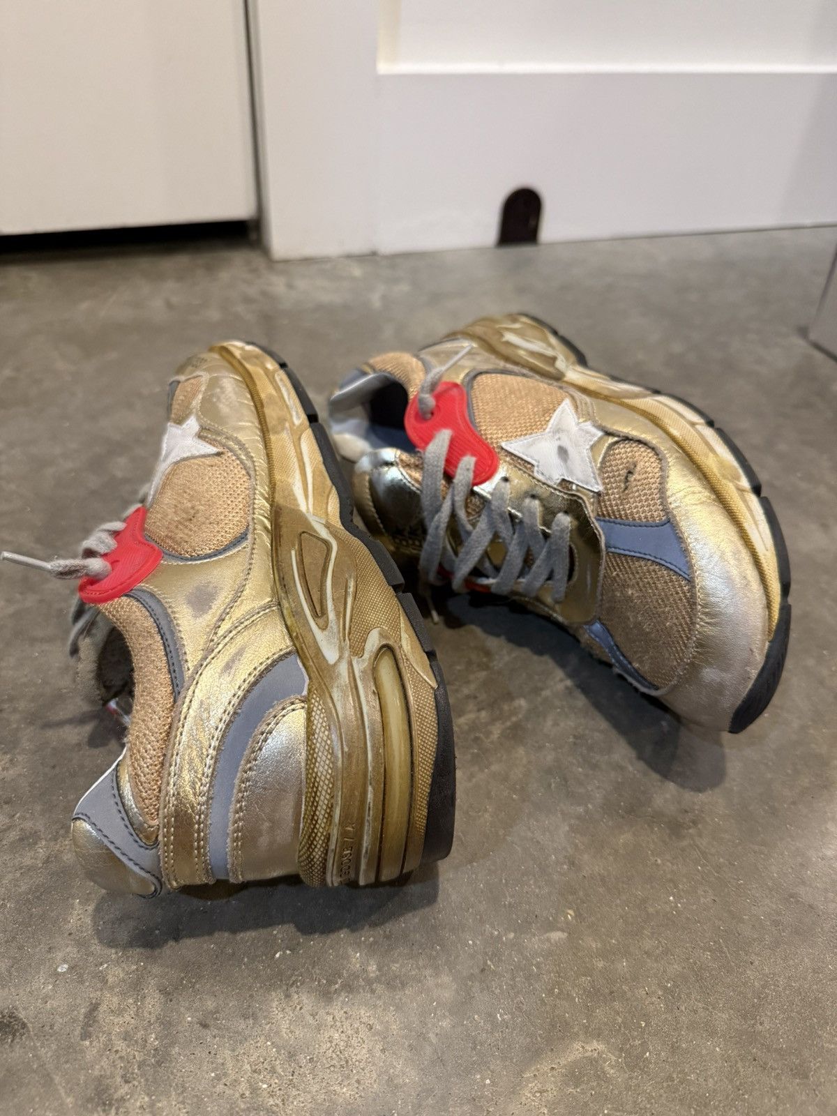 Golden Goose Dad Star Runner Size US 8 / IT 38 - 9 Thumbnail