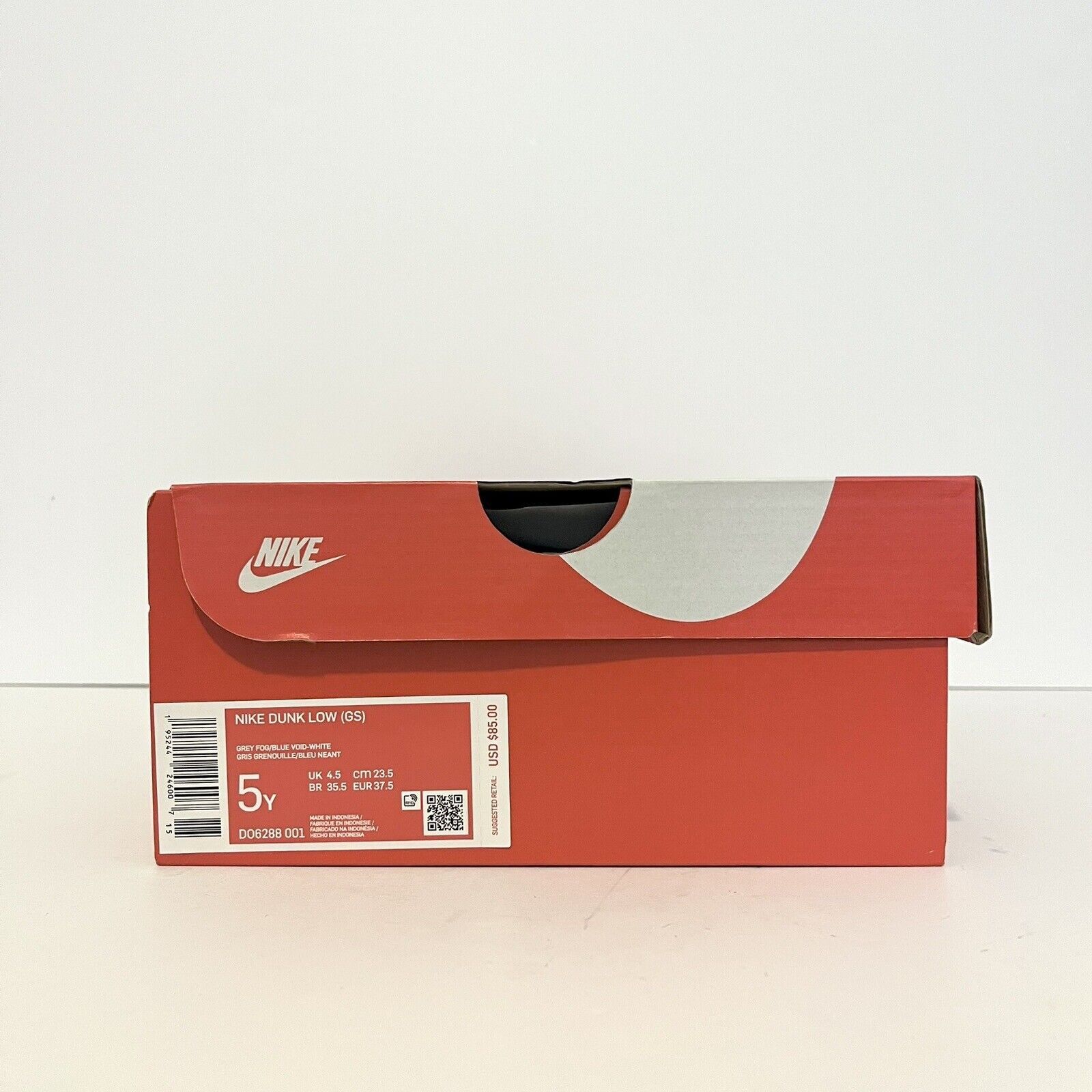 Nike 2021 Nike Dunk Low EMB GS NBA 75th Nets DO6288 001 DS 5Y Size US 6.5 / IT 36.5 - 9 Thumbnail