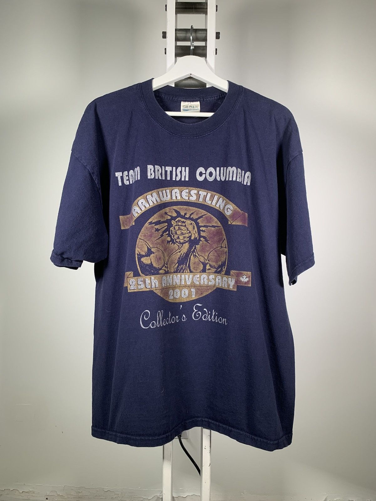 Japanese Brand × Vintage Vintage Arm Wrestling Team British Columbia 2001 T Shirt Size US XL / EU 56 / 4 - 3 Thumbnail