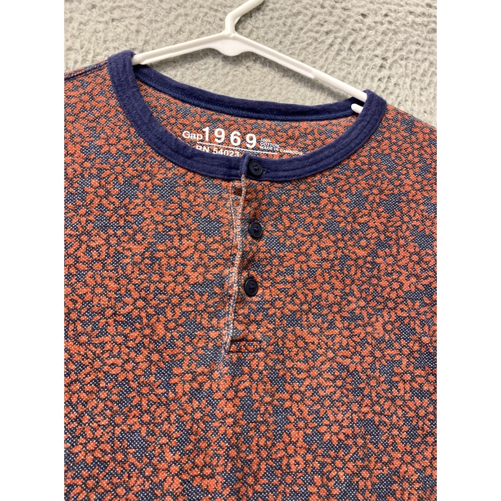 Gap GAP Men's Henley Shirt Long Sleeve S 104-46 Four Leaf Clover 100% Cotton Knit Lightweight Regular Fit" Size US S / EU 44-46 / 1 - 2 Thumbnail