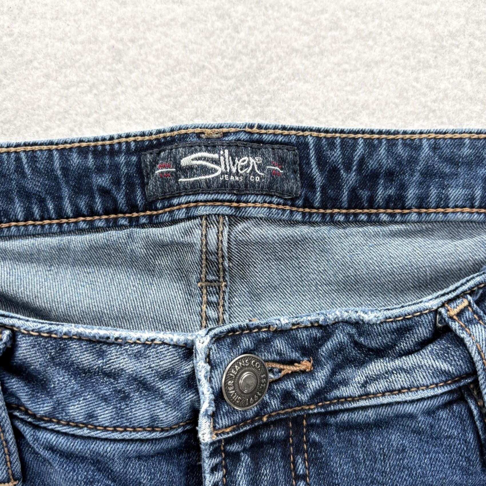 Silver Jeans Co. VINTAGE Silver Jeans Womens Jeans Skinny Slim 20 Blue Medium Wash Stretch Denim Size 42" / US 20 - 4 Thumbnail