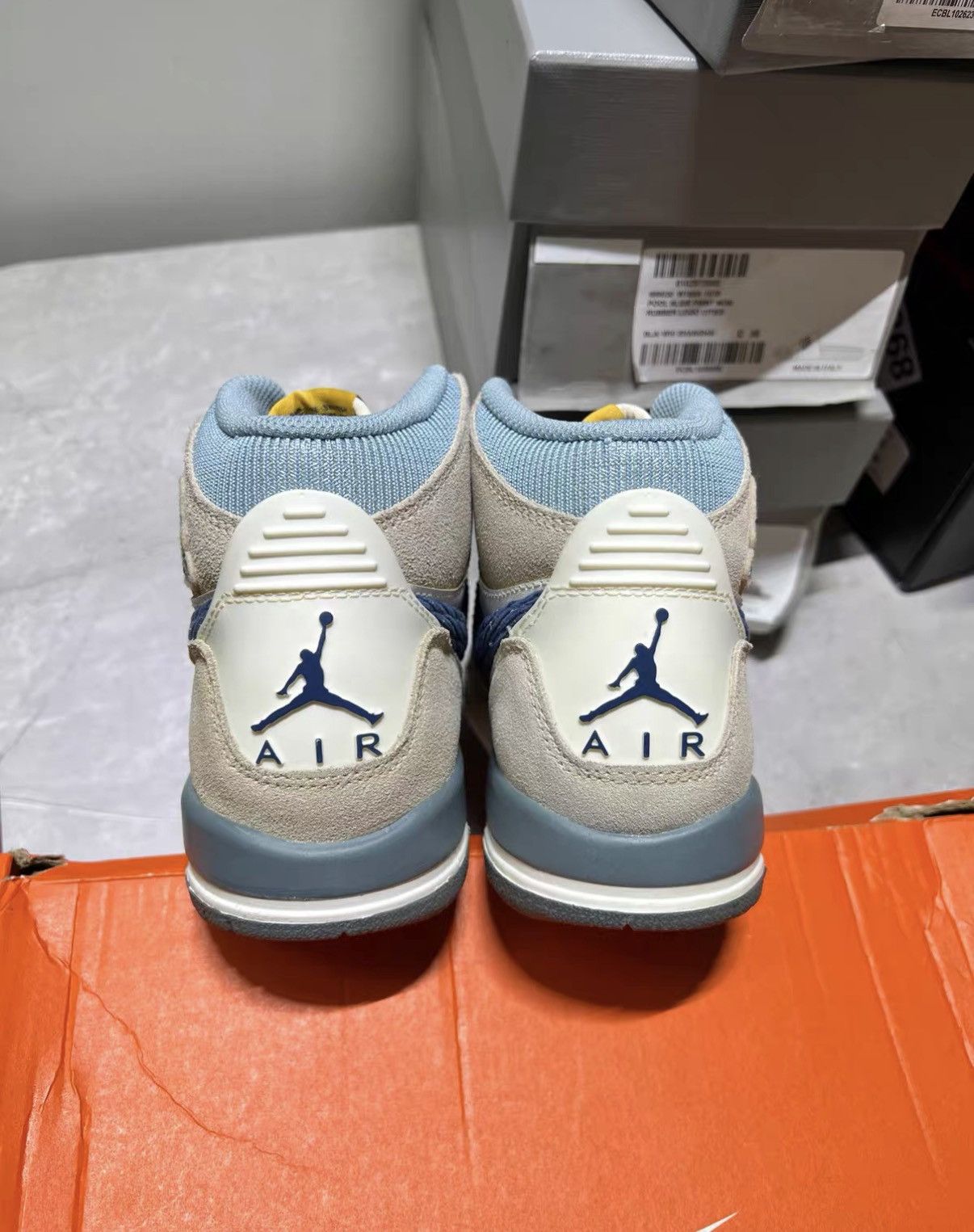 Jordan Brand Air Jordan 312 High Off-white and Blue J42 Size US 4.5 / IT 34.5 - 3 Thumbnail