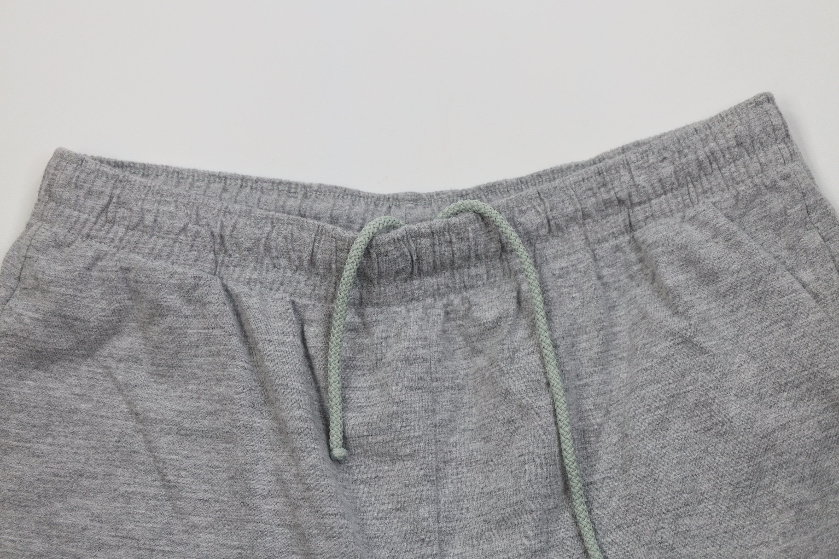 Vintage Vintage 90s Streetwear Blank Above Knee Shorts Heather Gray Size US 36 / EU 52 - 2 Thumbnail