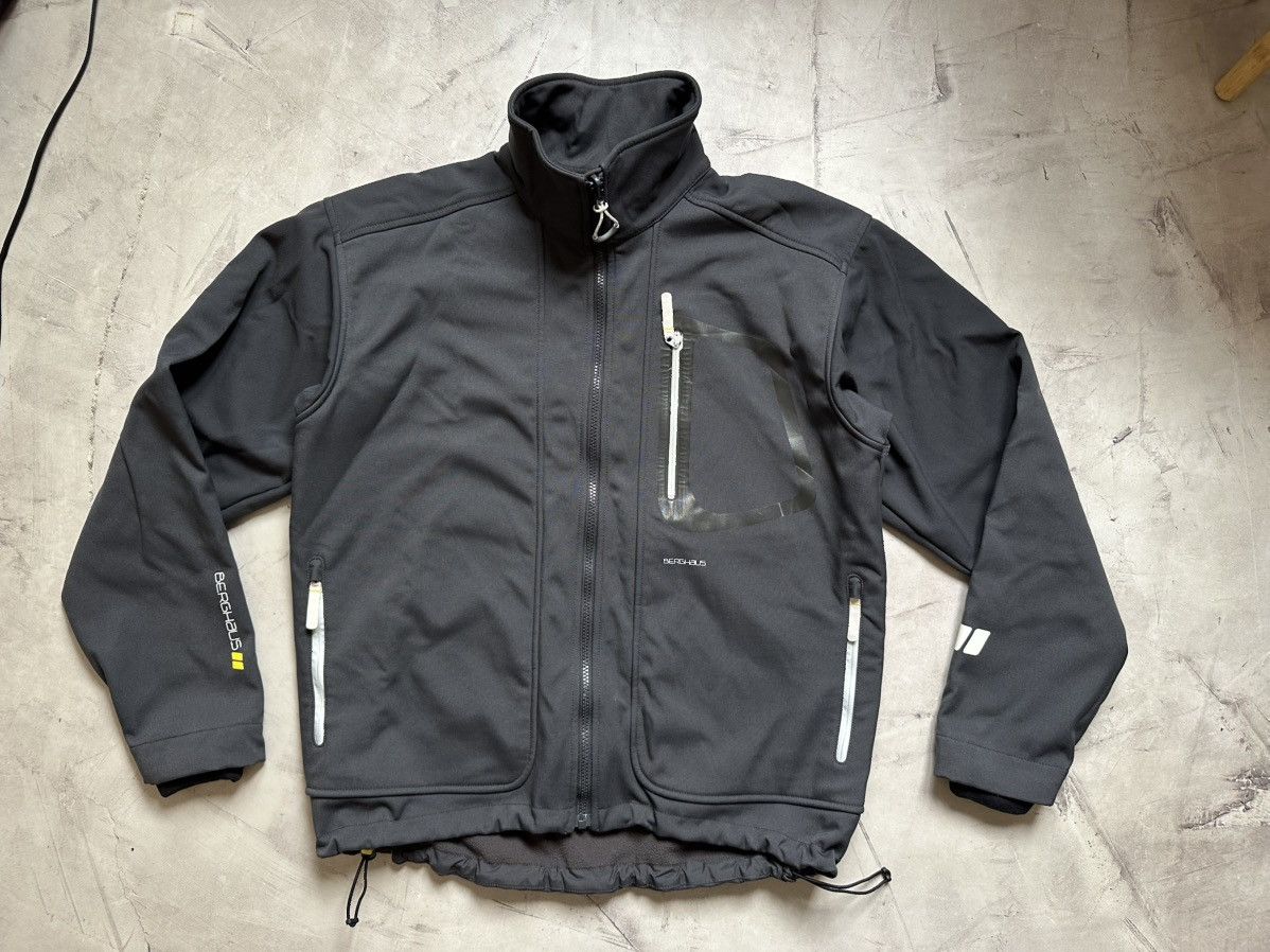Berghaus Berghaus heavy softshell mens L fits M-L great gorpcore jckt Size US L / EU 52-54 / 3 - 4 Thumbnail