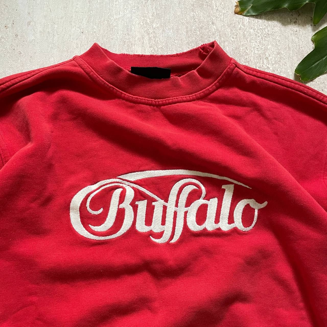 Buffalo London VINTAGE Y2K BUFFALO DISSTRESED RARE CREWNECK Size US XS / EU 42 / 0 - 2 Thumbnail