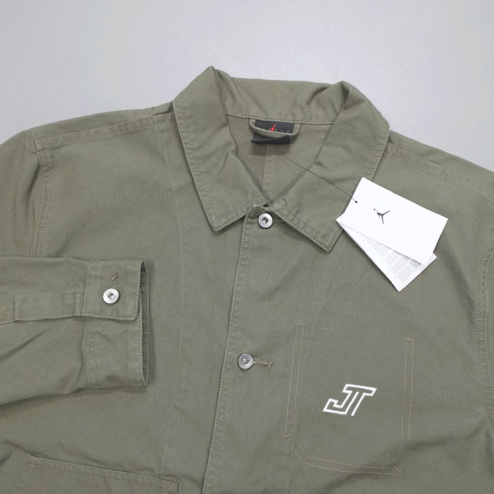 Jordan Brand Jordan Canvas Jacket Olive Green Chore Coat Tatum Chicago HM3880-222 Mens Size L Jacket Mens L Green Canvas Size US L / EU 52-54 / 3 - 2 Thumbnail