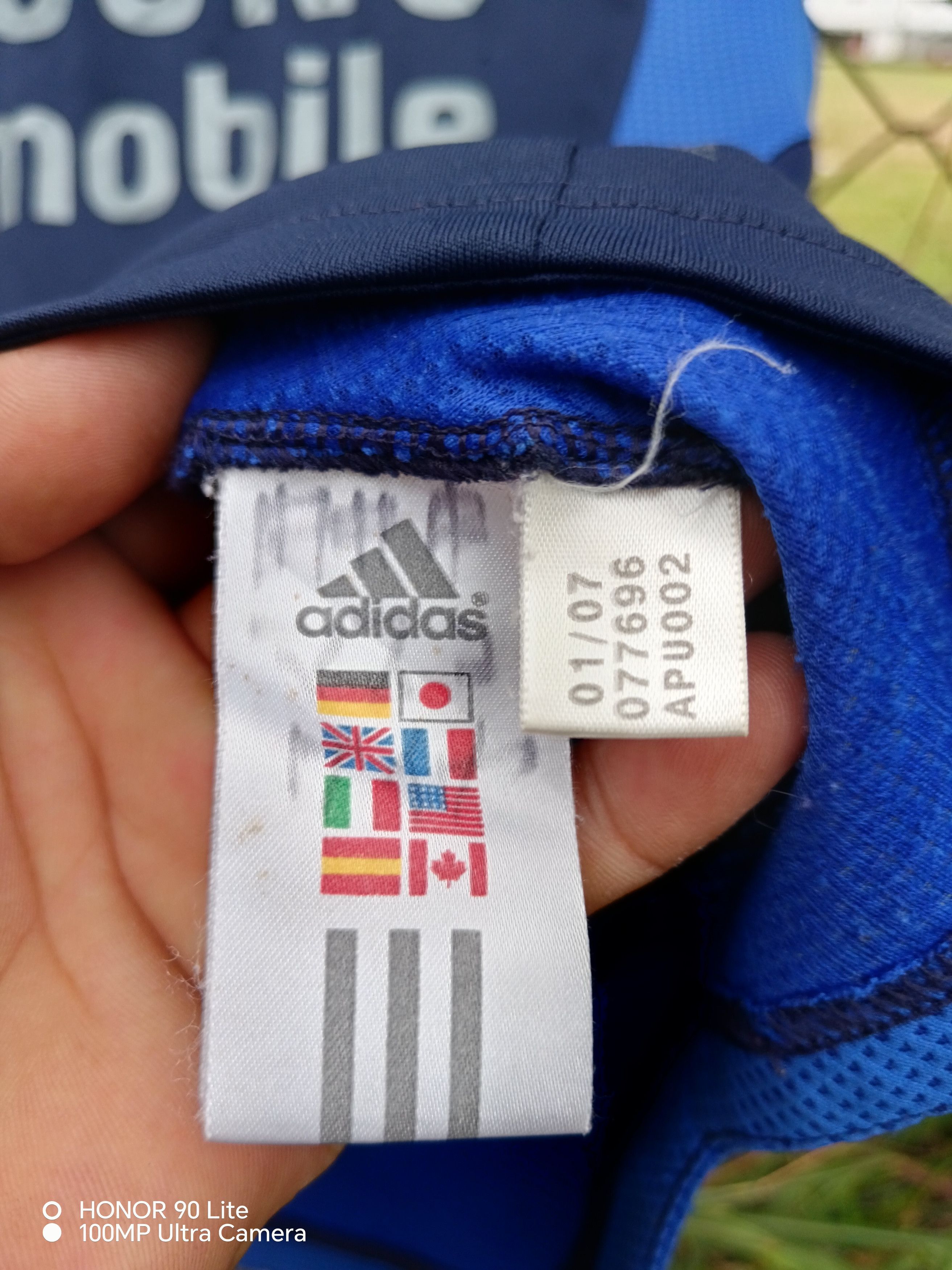 Adidas × Chelsea Soccer × Vintage Vintage Jersey chelsea Samsung mobile Size US L / EU 52-54 / 3 - 5 Thumbnail