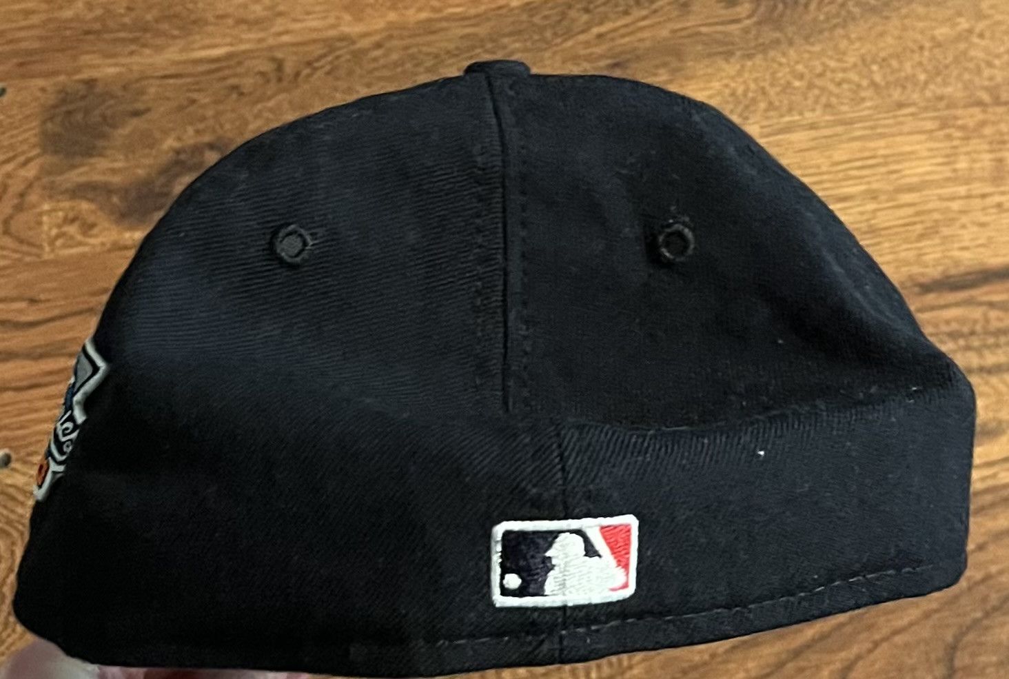 New Era New Era New York Yankees 2000 World Series Patch Size 7 3/8 Size ONE SIZE - 3 Thumbnail