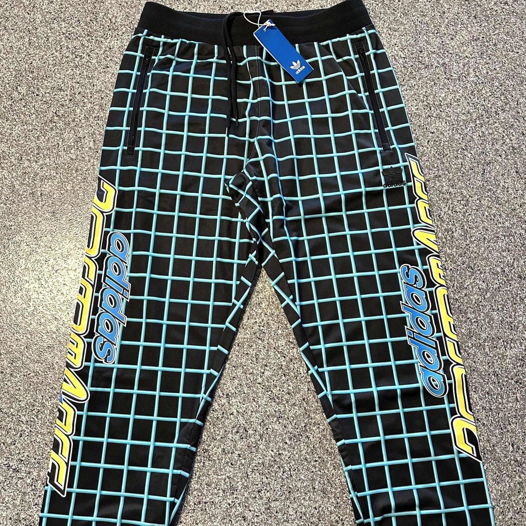 Adidas Adidas Track Pants Mens S Adidas Originals Jeremy Scott Track Pants Mens S Black Polyester 30 in Inseam Size US 29 - 3 Thumbnail