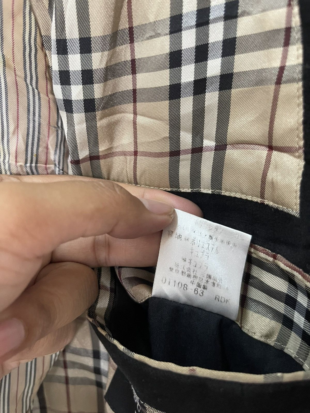 Burberry VINTAGE BURBERRY BLACK BLAZER NOVA CHECK INSIDE Size 42S - 10 Thumbnail