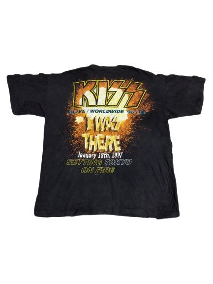 Band Tees Vintage 1996 Kiss Alive Worldwide Tour Tokyo Tee Size US XL / EU 56 / 4 - 2 Thumbnail
