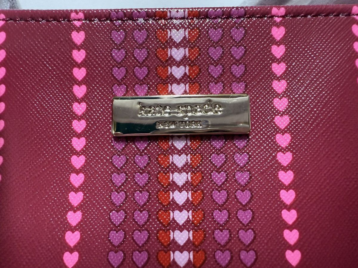 Kate Spade Kate Spade Shore Street Heart Stripe Margaretta Tote Size ONE SIZE - 3 Thumbnail