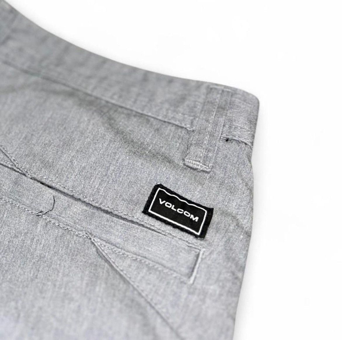 Volcom Volcom - (34) Silver Shorts Size US 34 / EU 50 - 4 Thumbnail