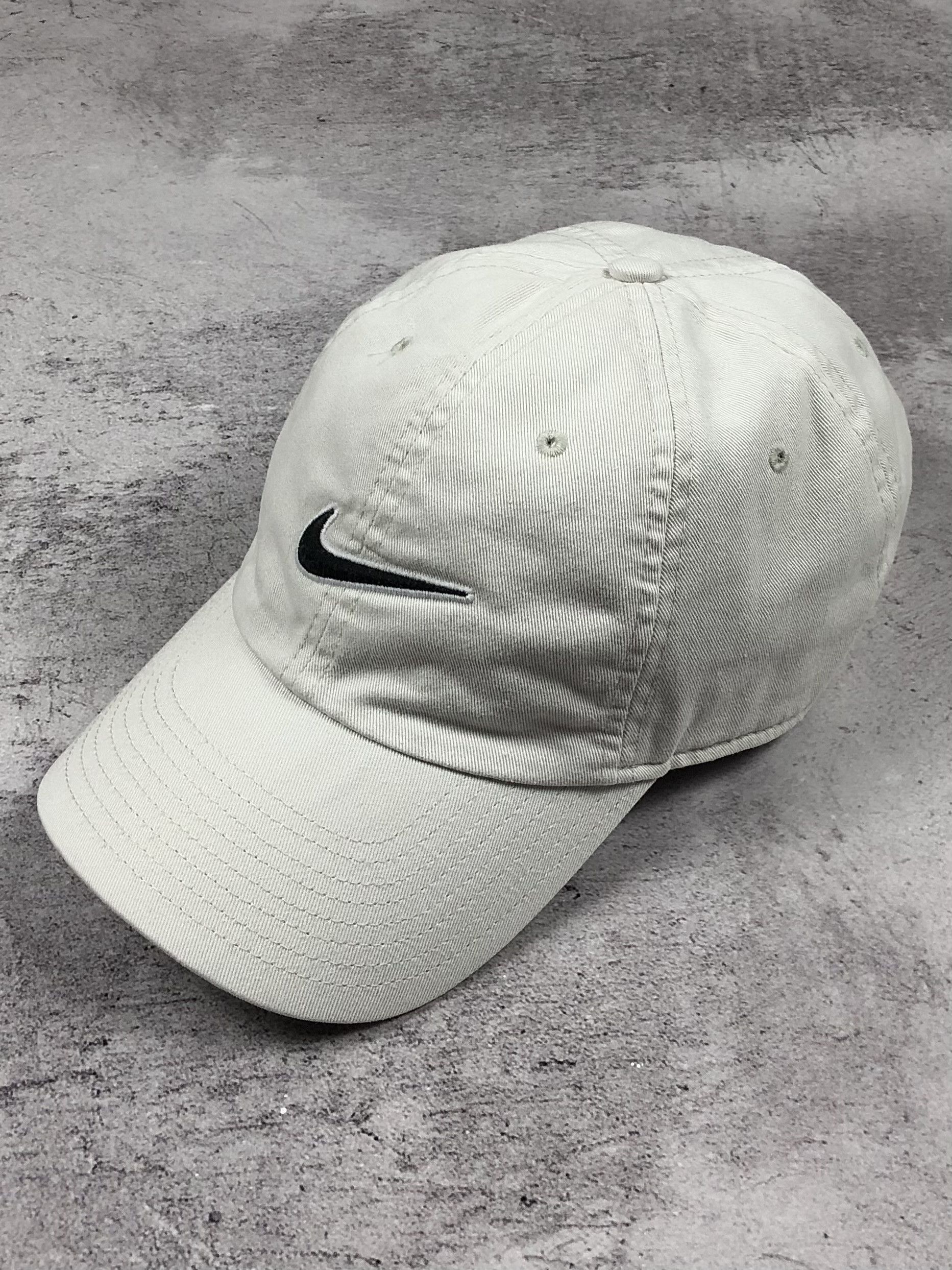 Nike Nike Swoosh Cap Size ONE SIZE - 1 Thumbnail