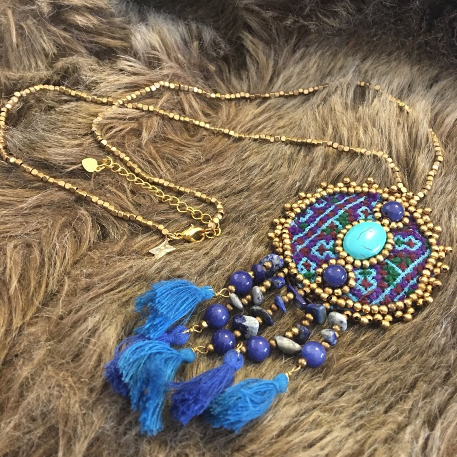Jewelry Handcrafted beaded medallion tassel necklace Size ONE SIZE - 5 Thumbnail