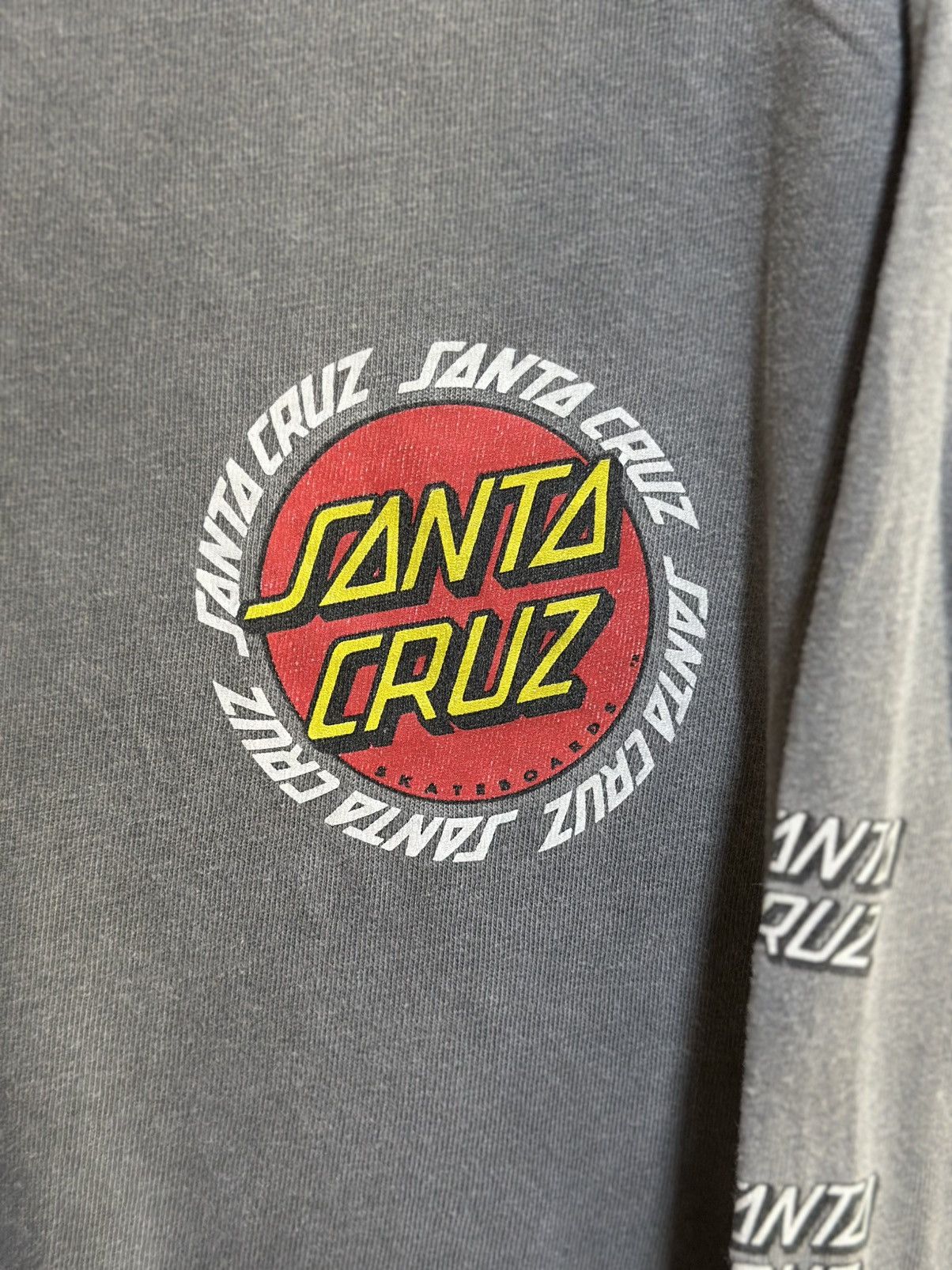 Santa Cruz Skateboards Vintage Santa Cruz Long Sleeve Faded Tee Size US L / EU 52-54 / 3 - 7 Thumbnail