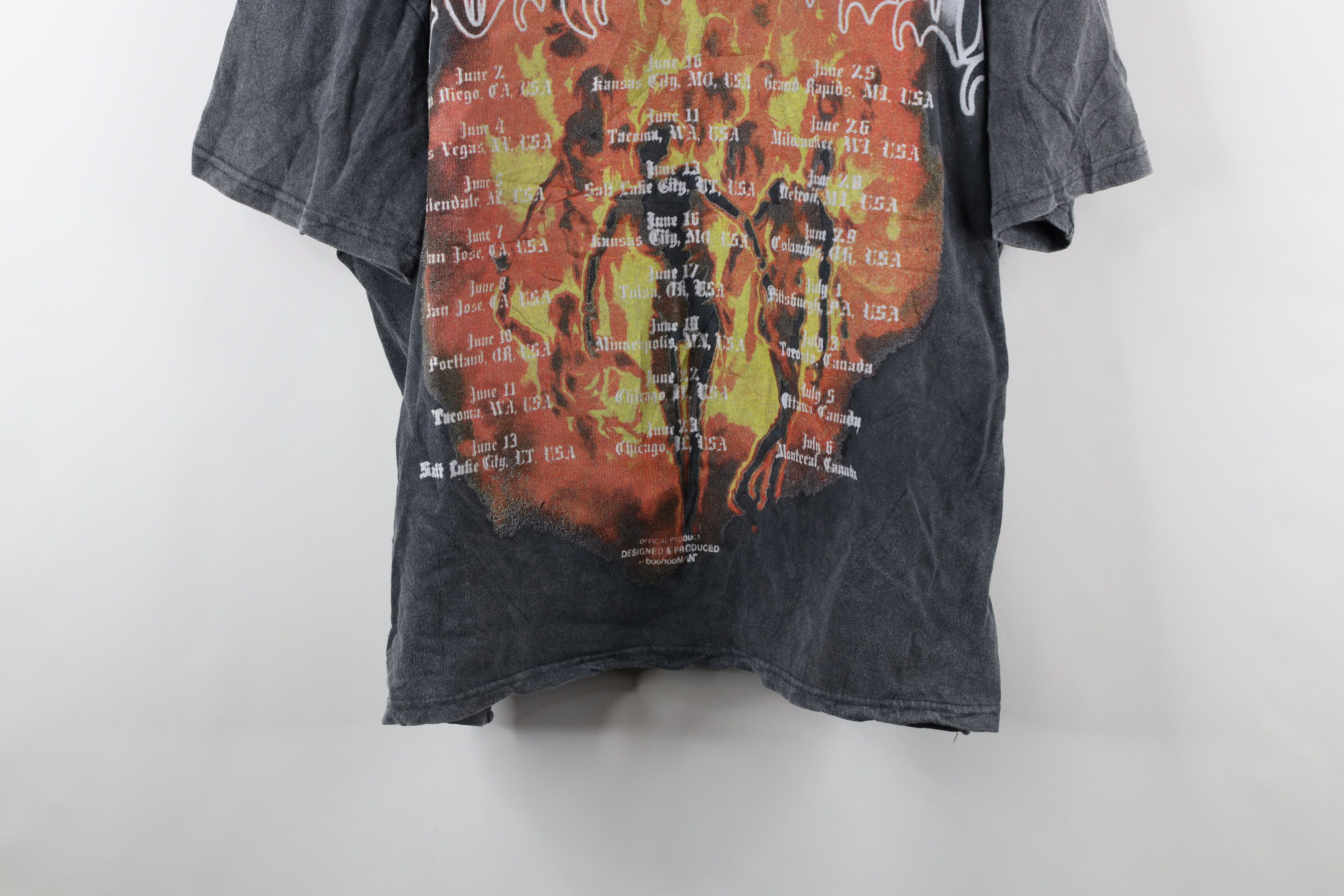 Vintage Vintage Streetwear Worldwide Burning Bodies Boxy Fit T-Shirt Size US XL / EU 56 / 4 - 13 Thumbnail