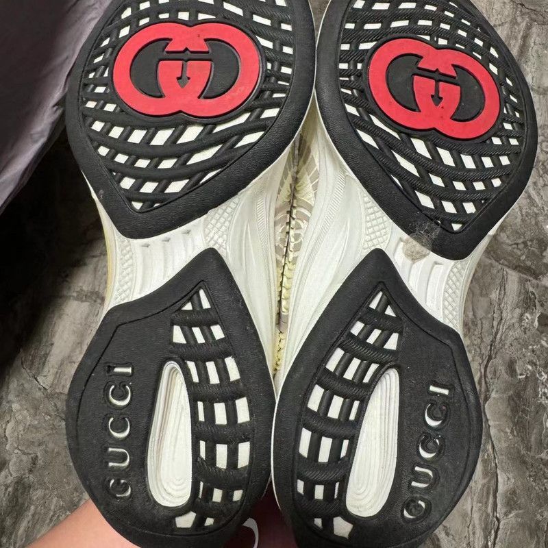 Gucci Gucci Casual Low-Top Sneakers for Men - Size US 10 / EU 43 - 4 Thumbnail