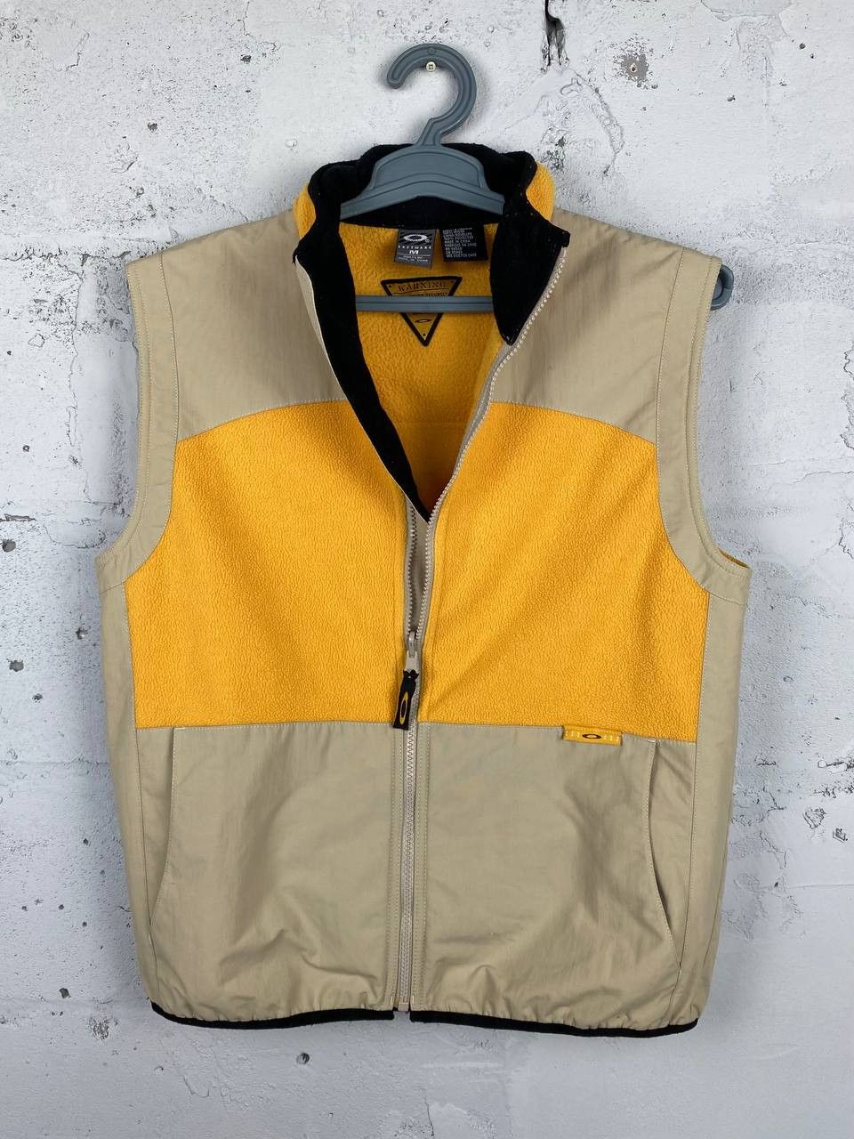 Oakley Vintage Oakley Software Fleece Nylon Vest retro hype Y2K USA Size US M / EU 48-50 / 2 - 1 Thumbnail