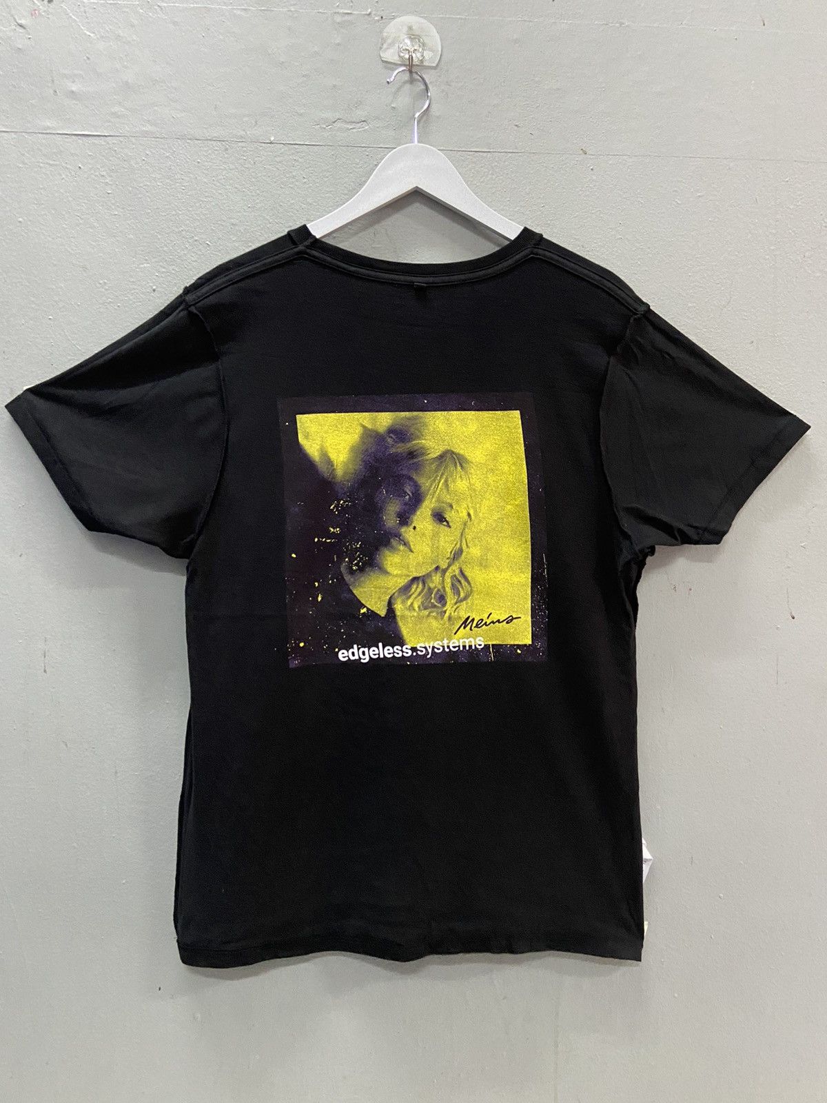 Band Tees NENA LIVE TOUR 2019 VIVA PUNK ROCK REVERSIBLE TEE SHIRT Size US M / EU 48-50 / 2 - 3 Thumbnail