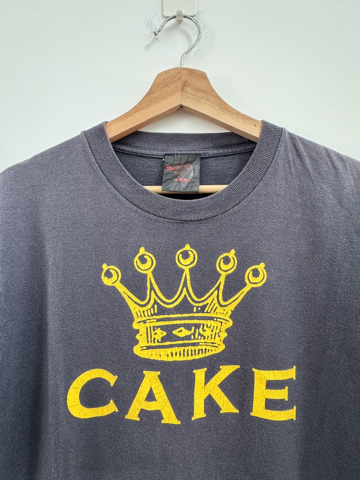 Band Tees Cake Band T- Shirt Size US M / EU 48-50 / 2 - 2 Thumbnail