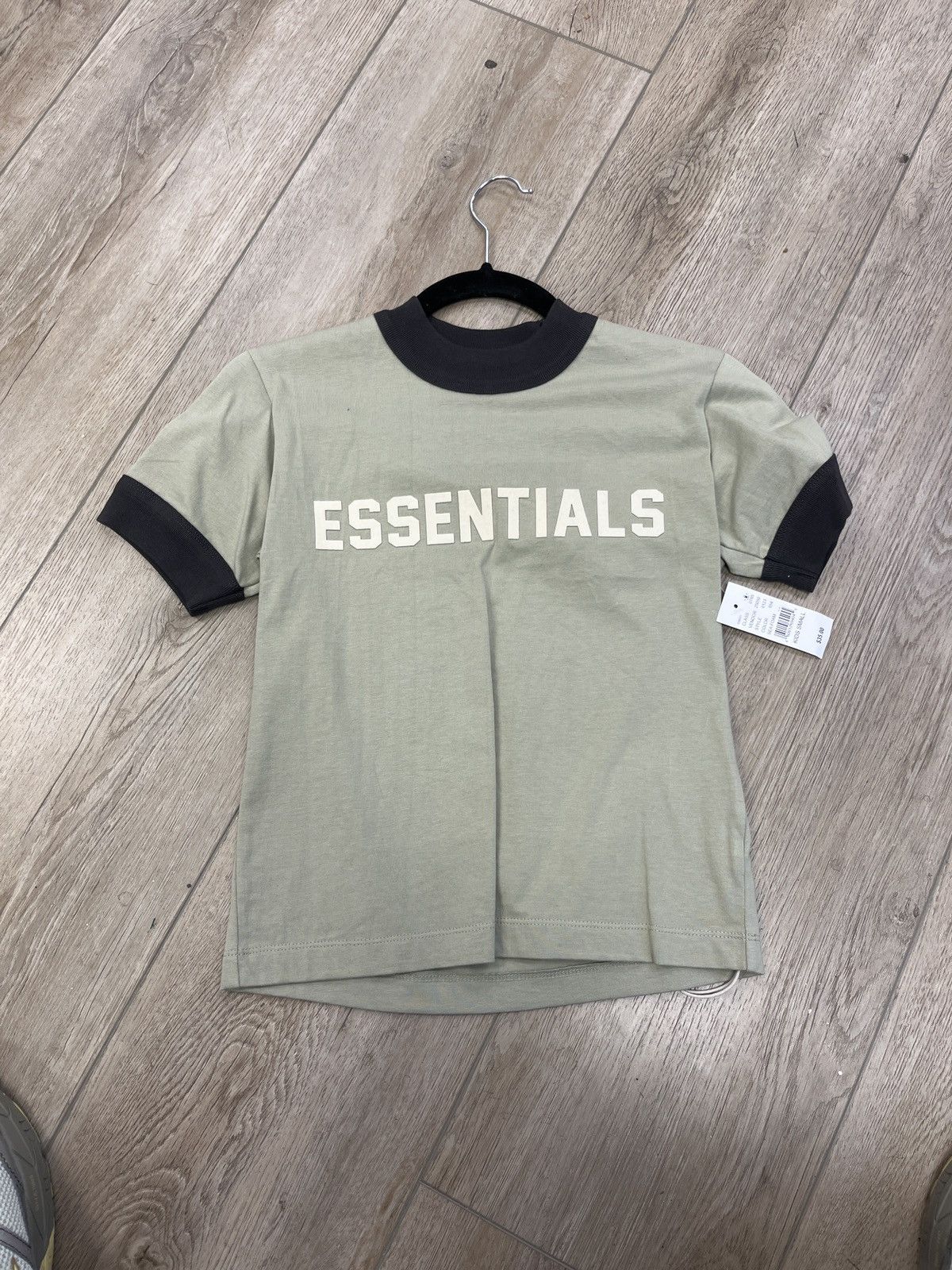 Essentials Essentials kids T-Shirt Size US XXS / EU 40 - 1 Thumbnail