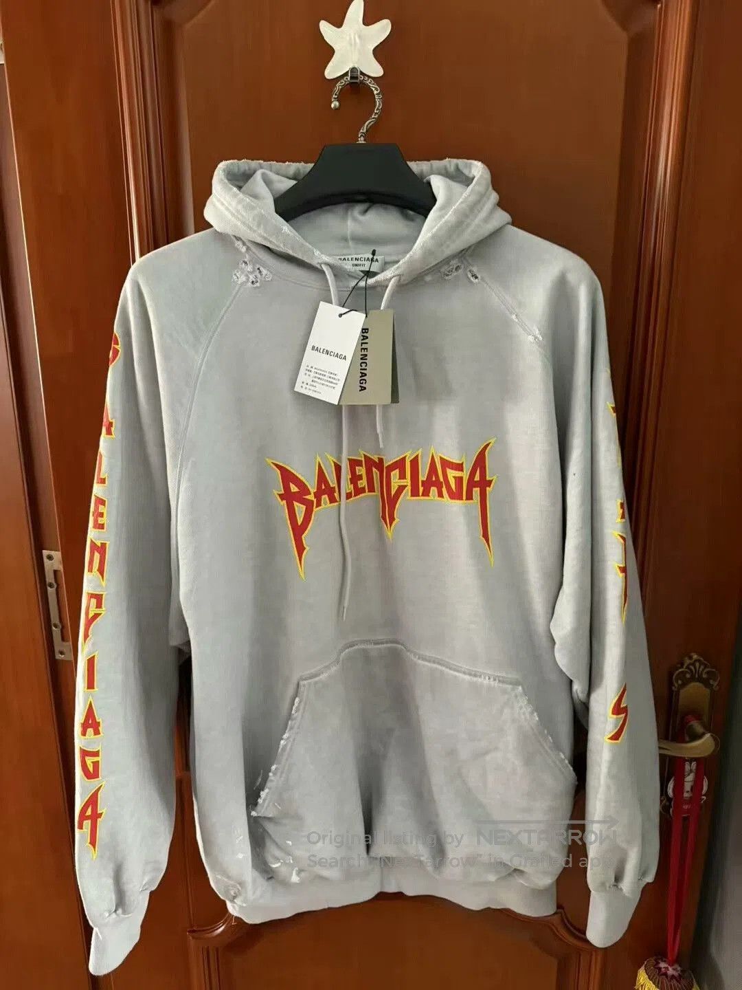 Balenciaga balenciaga flame paint sweatshirt size 1. Size US XL / EU 56 / 4 - 1 Thumbnail