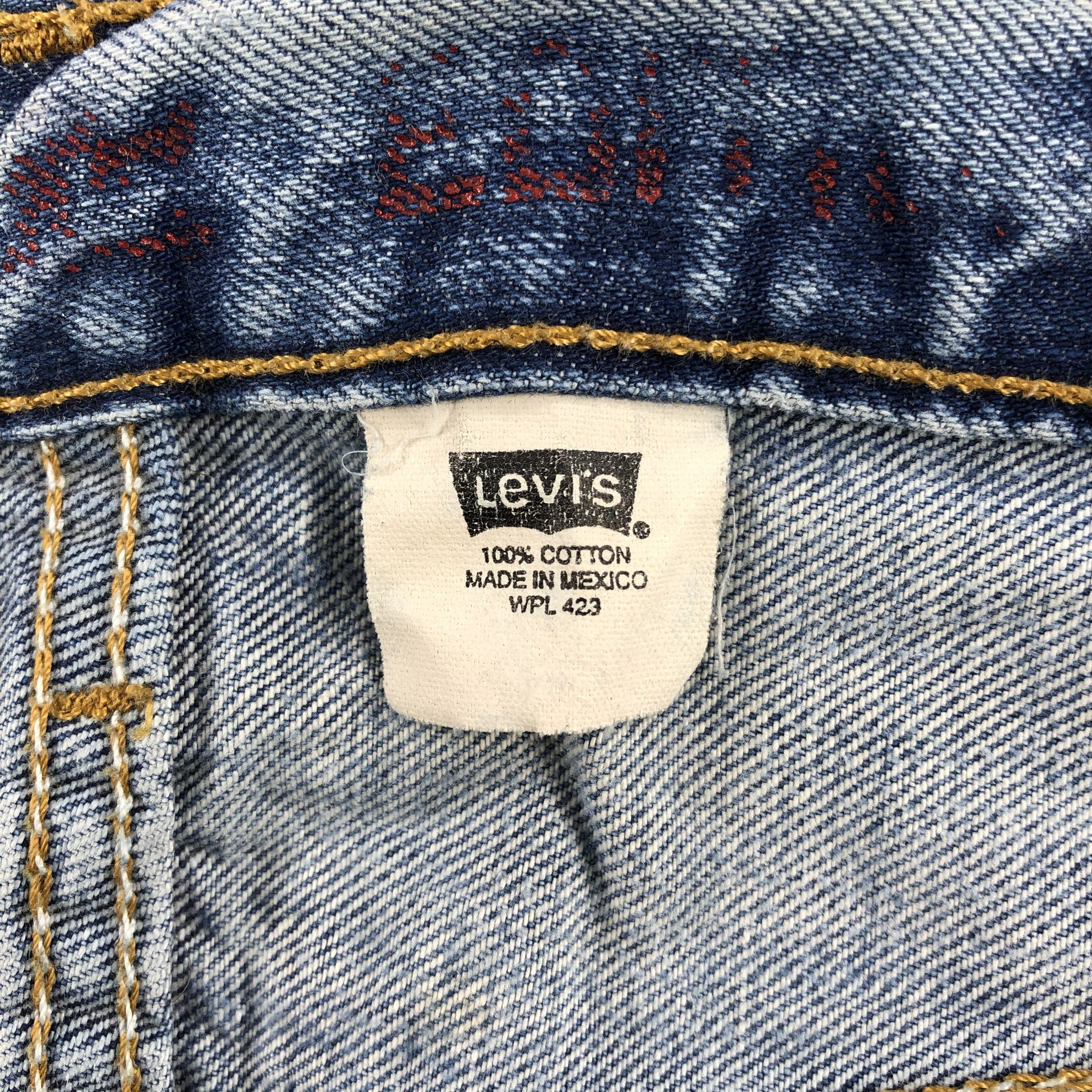 Levi's 90s Vintage Blue Wash Levis 501 Jeans-J1602 Size US 33 - 18 Thumbnail