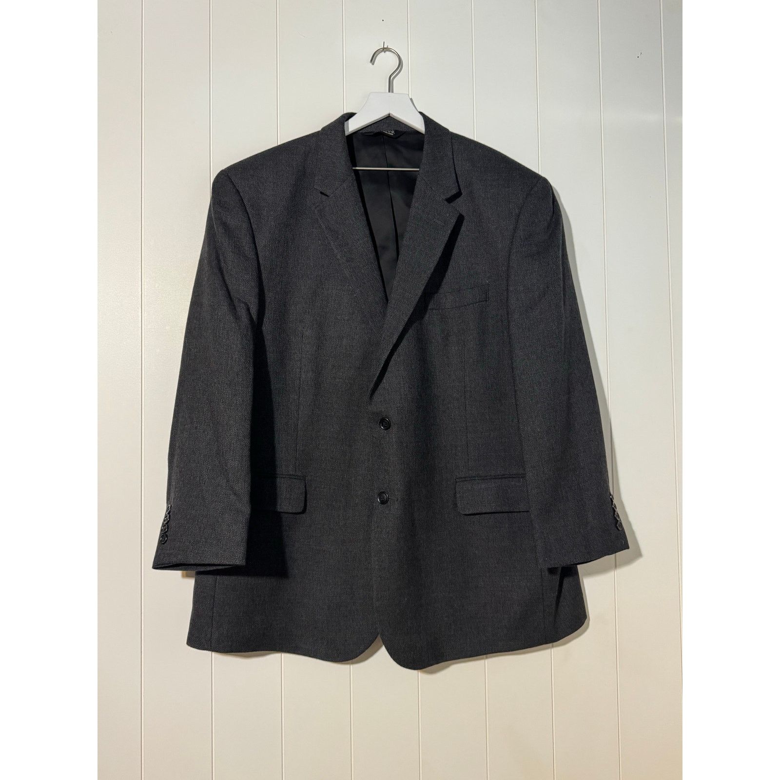 Jos. A. Bank Jos. A. Bank Traveler’s Collection 48R Wool Gray Sport Coat Size 48R - 1 Thumbnail